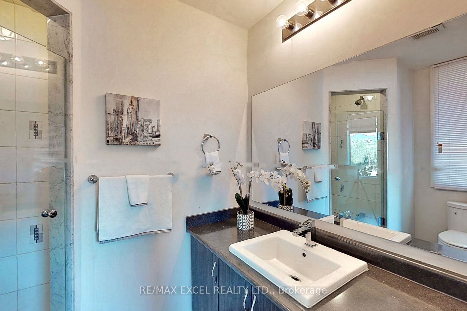 46 Troon Avenue Property Photo 32