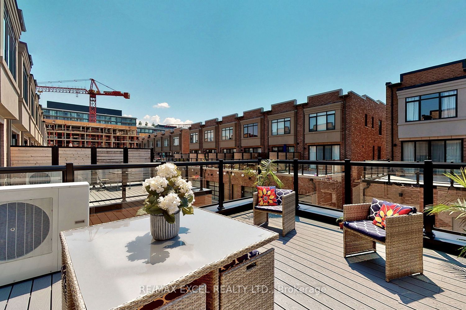 46 Troon Avenue Property Photo 40