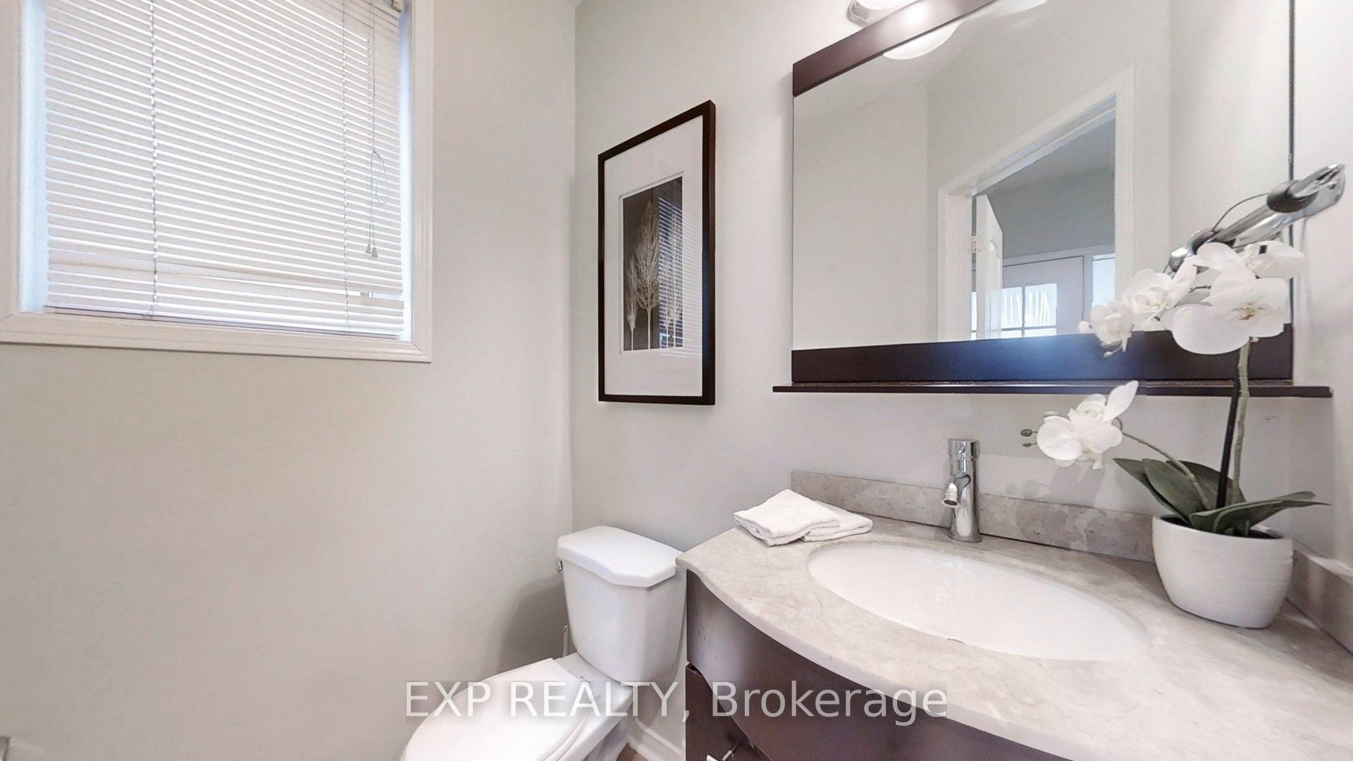 8 Hacienda Drive Property Photo 12