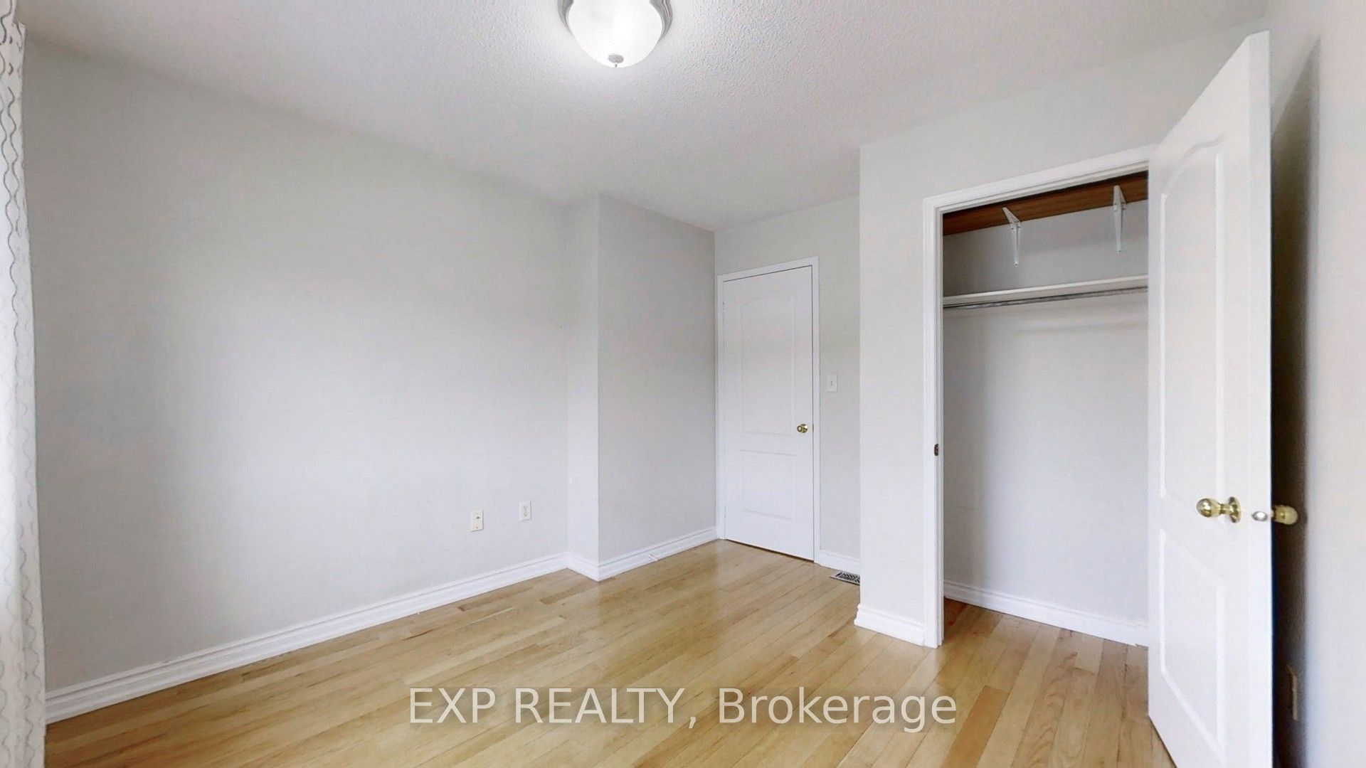 8 Hacienda Drive Property Photo 24