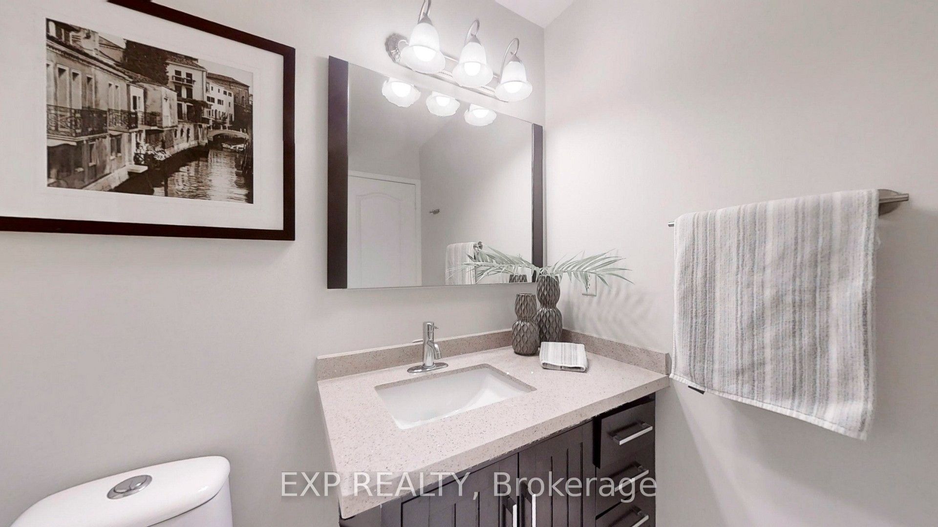 8 Hacienda Drive Property Photo 30