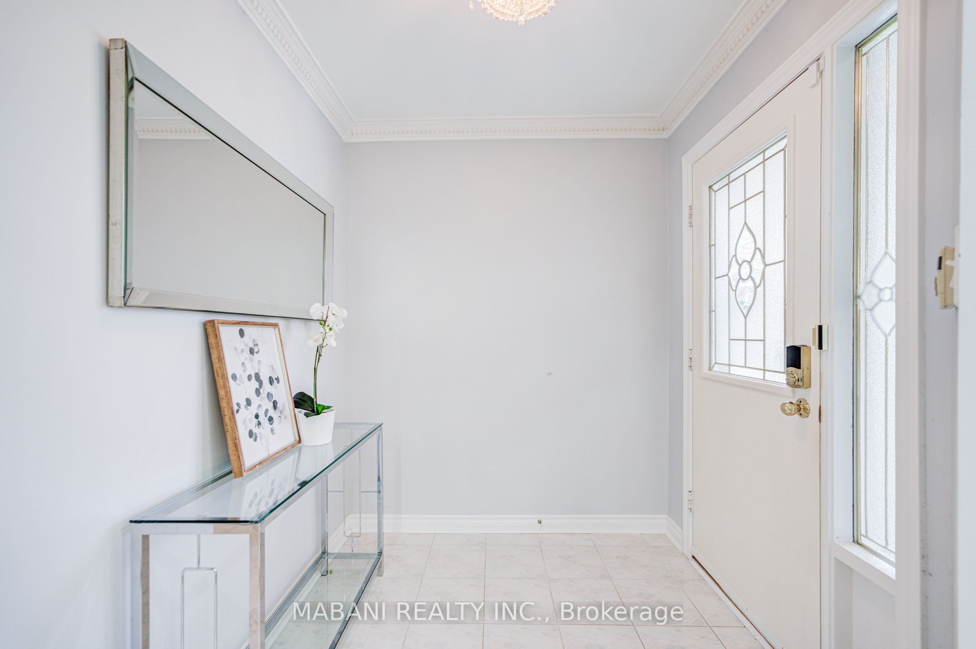 38 Marchwood Crescent Property Photo 11