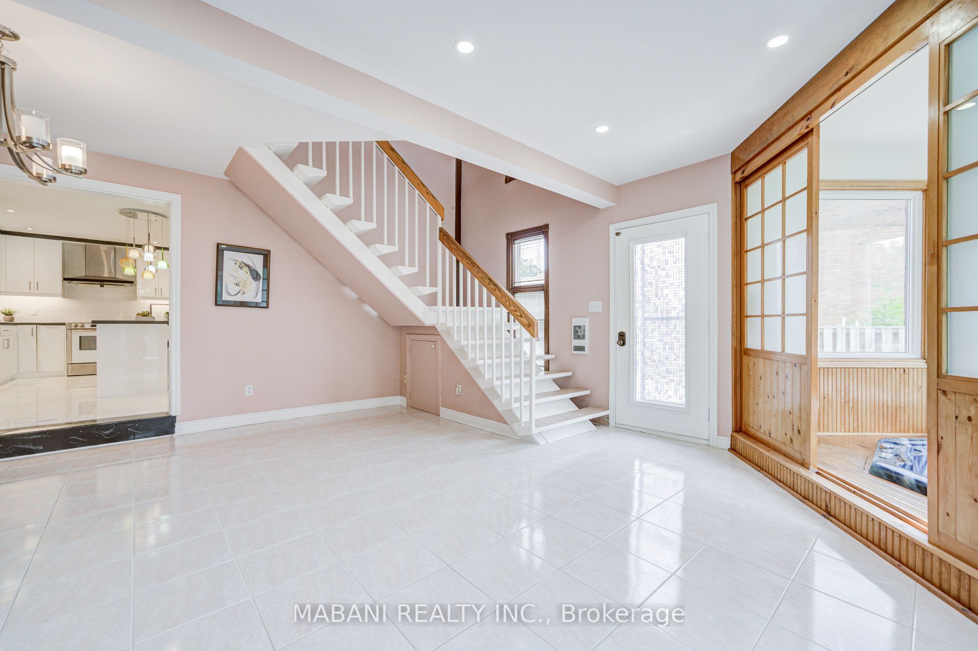 38 Marchwood Crescent Property Photo 15