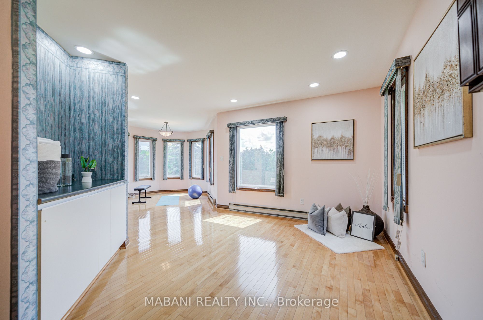 38 Marchwood Crescent Property Photo 21