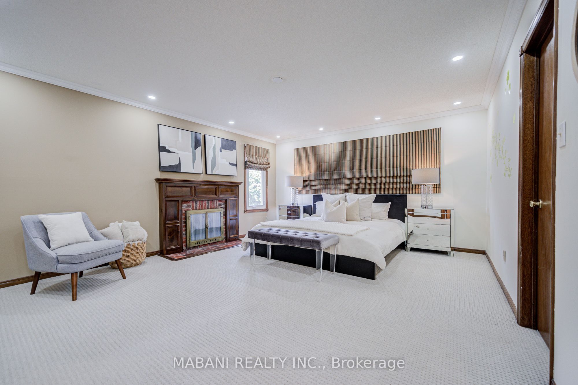 38 Marchwood Crescent Property Photo 26