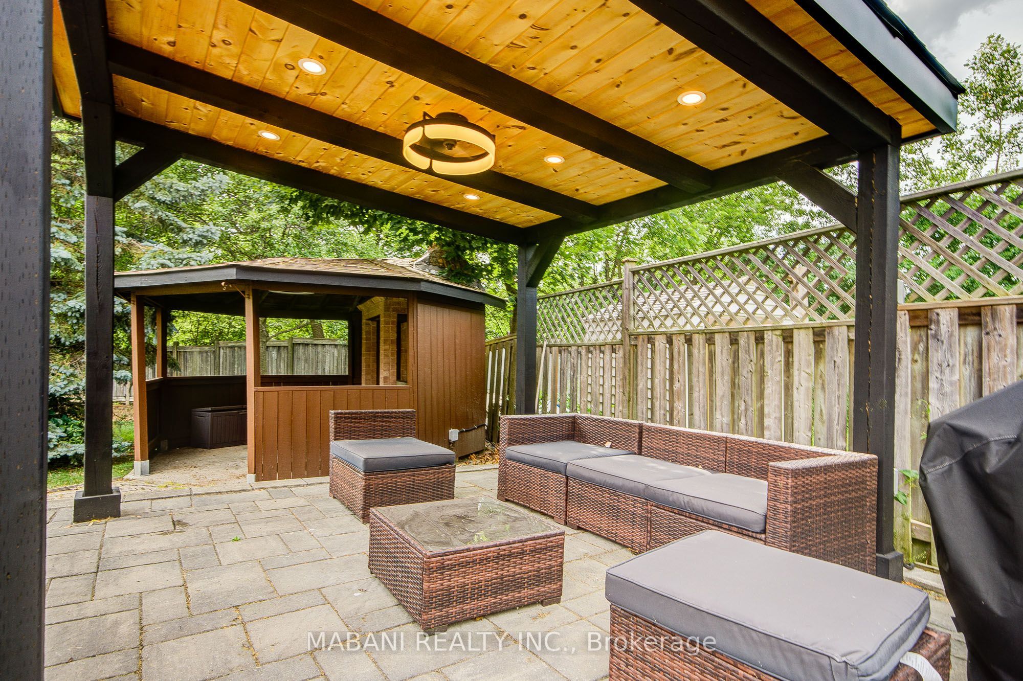 38 Marchwood Crescent Property Photo 44