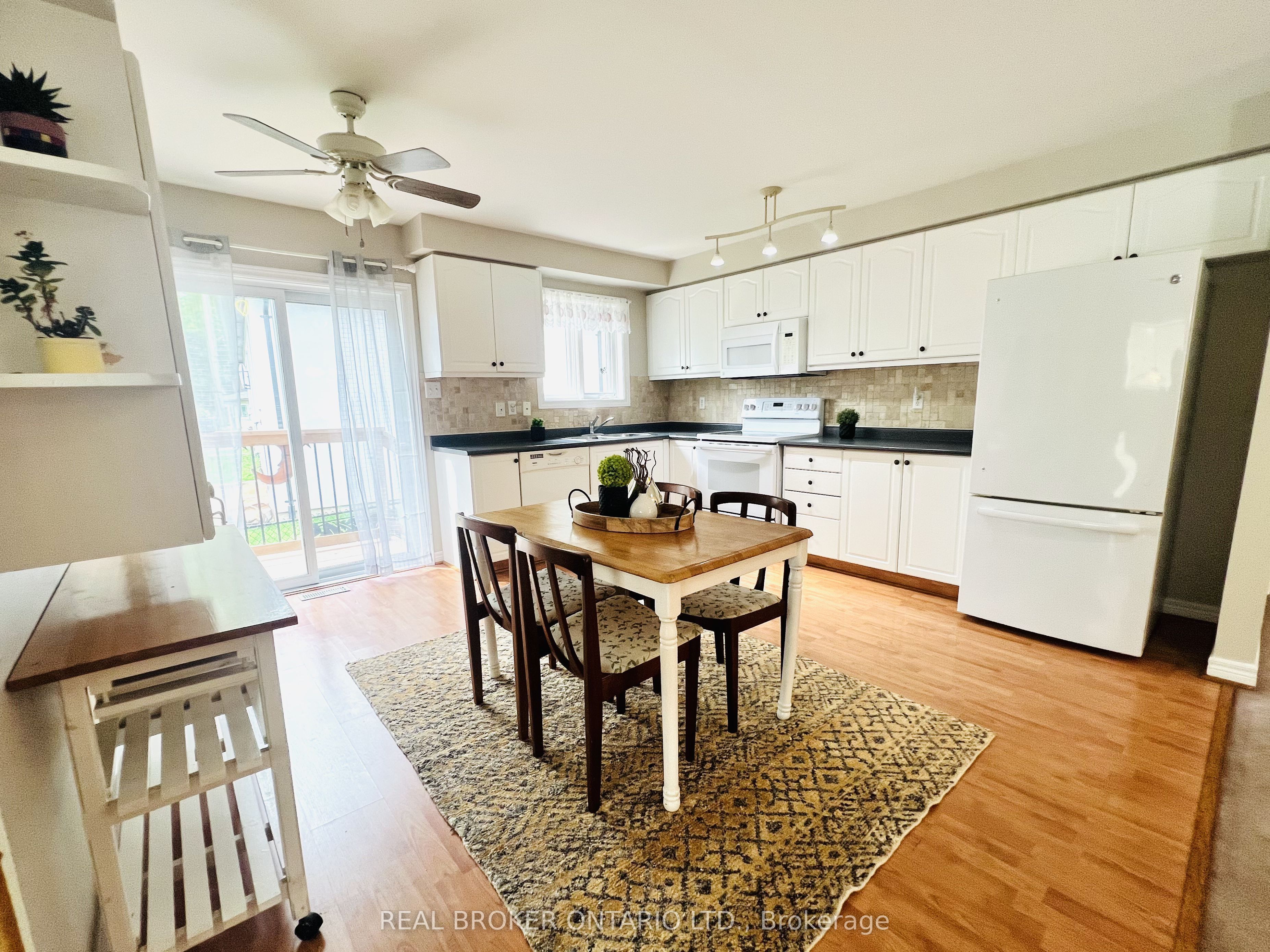 2342 Somers Boulevard Property Photo 5