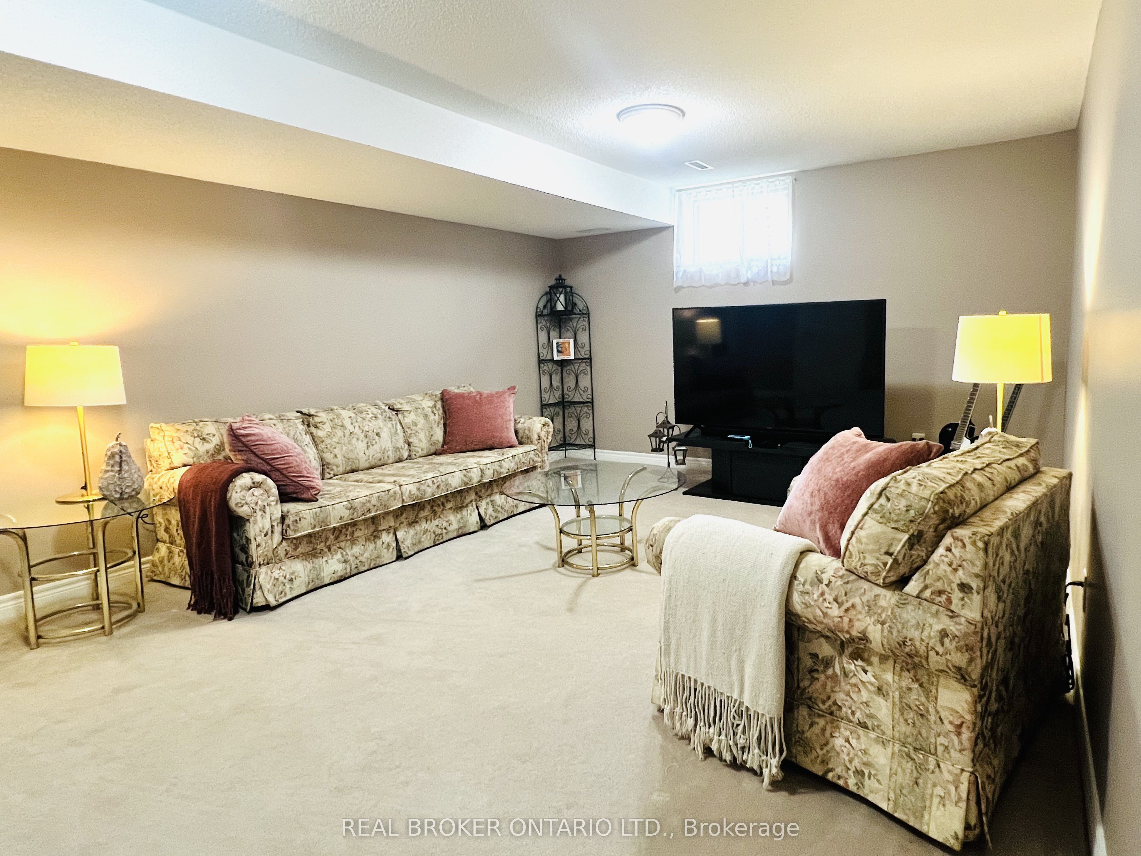 2342 Somers Boulevard Property Photo 18