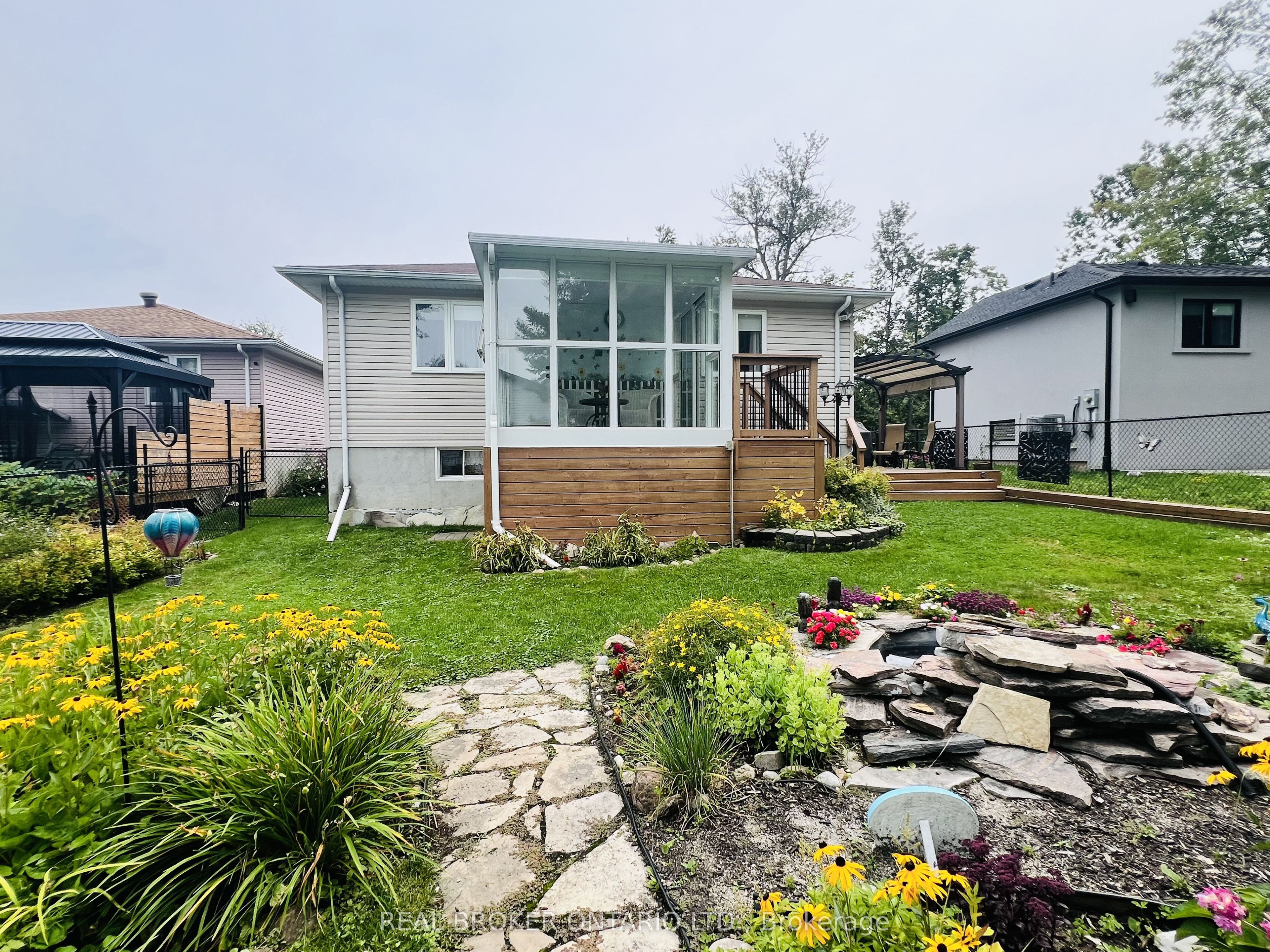 2342 Somers Boulevard Property Photo 28
