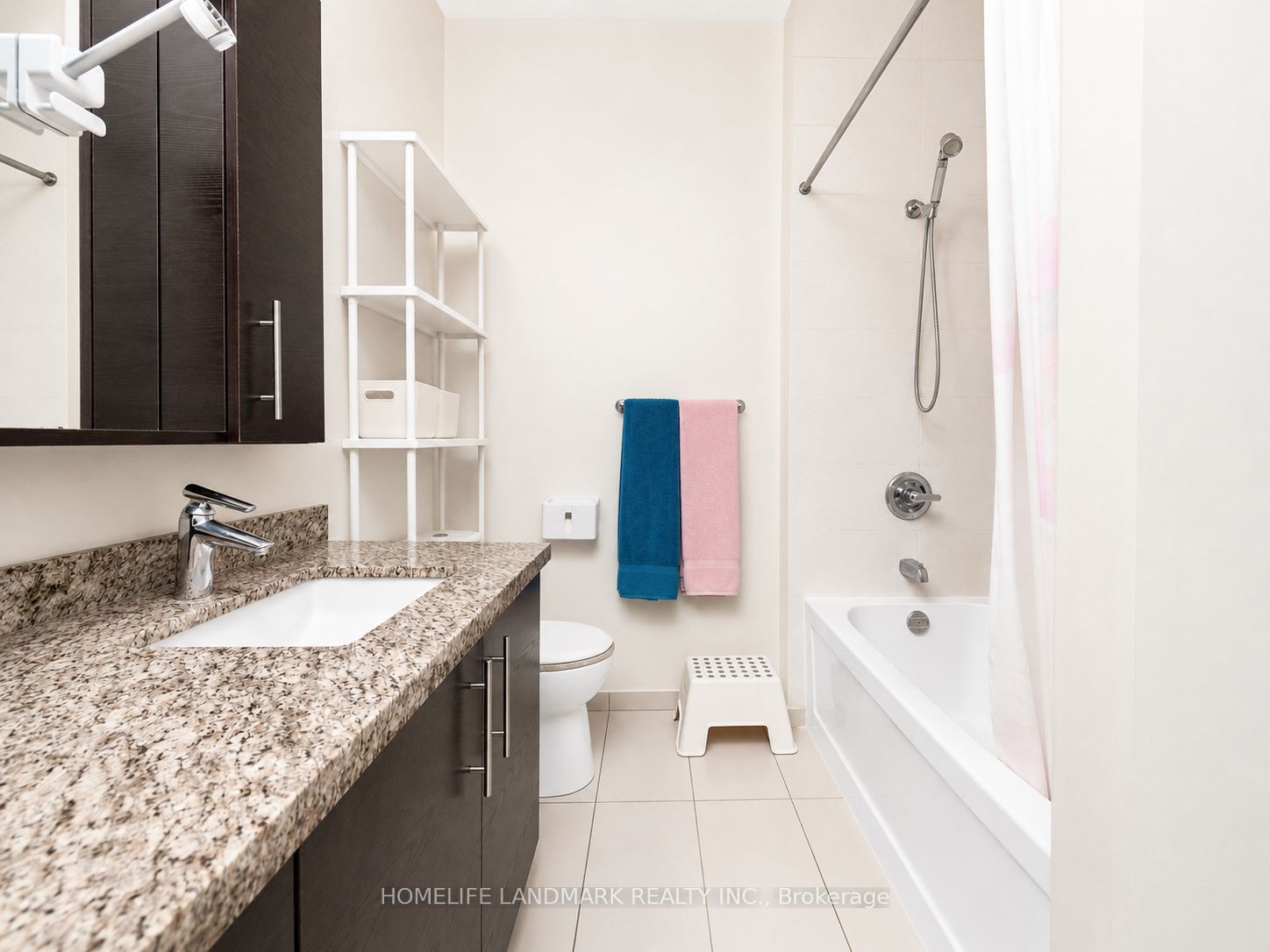 325 South Park Road 325-ph9 Property Photo 14