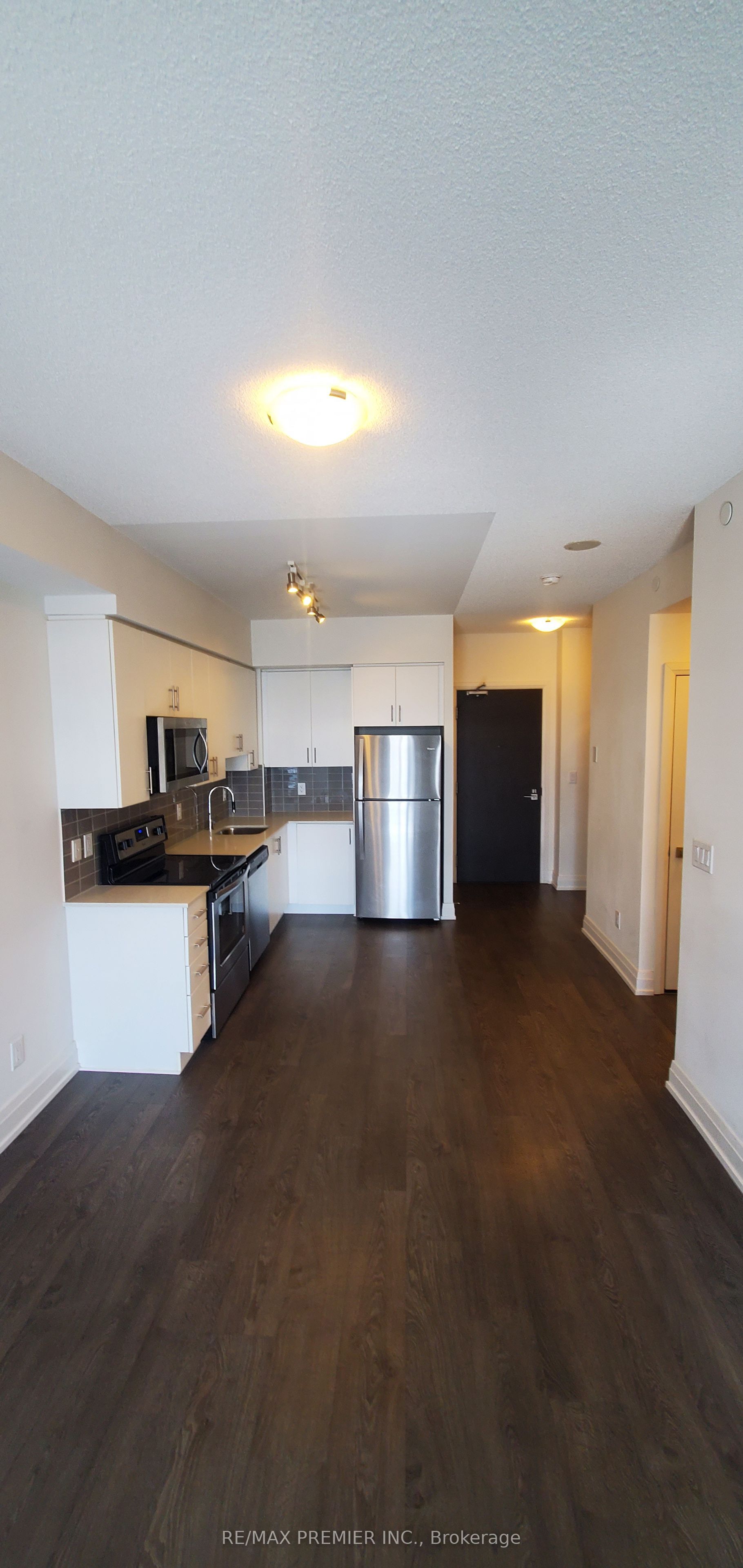 3600 Highway 7 3009 Property Photo 4