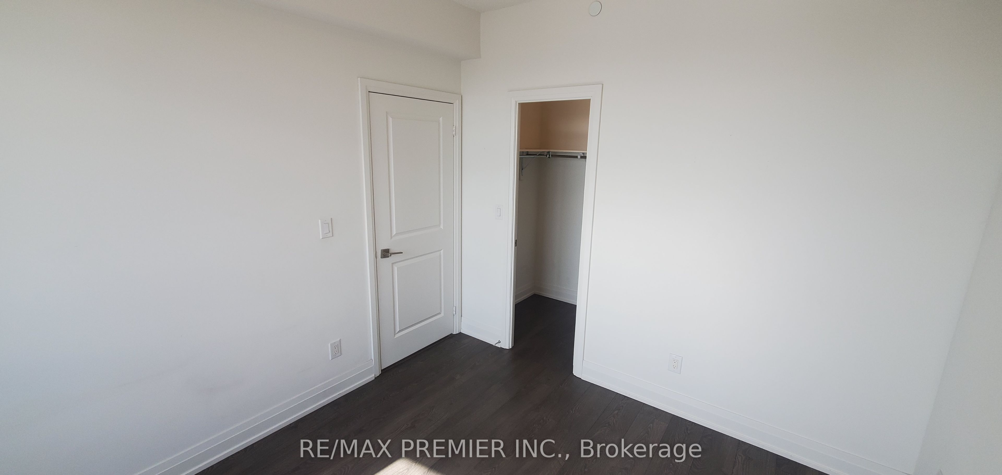 3600 Highway 7 3009 Property Photo 9