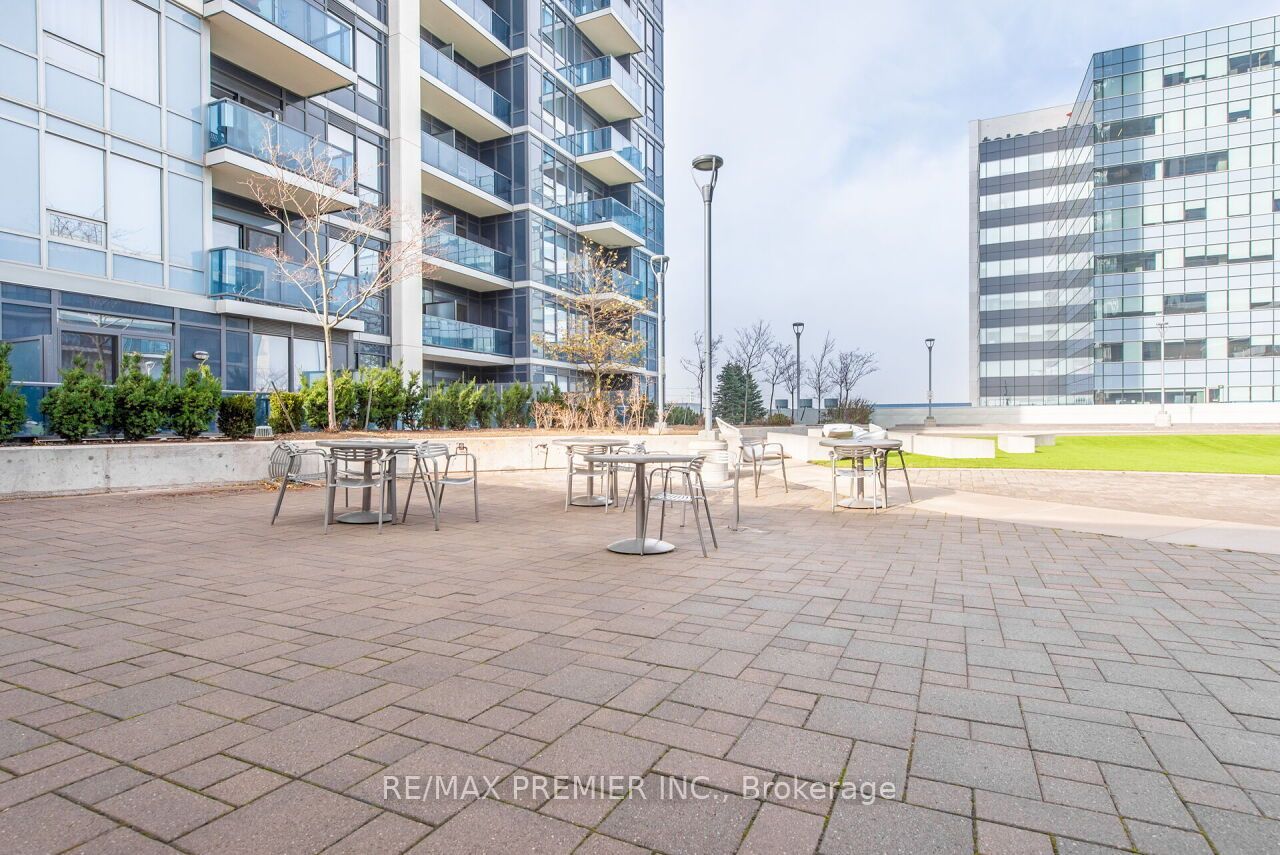 3600 Highway 7 3009 Property Photo 15
