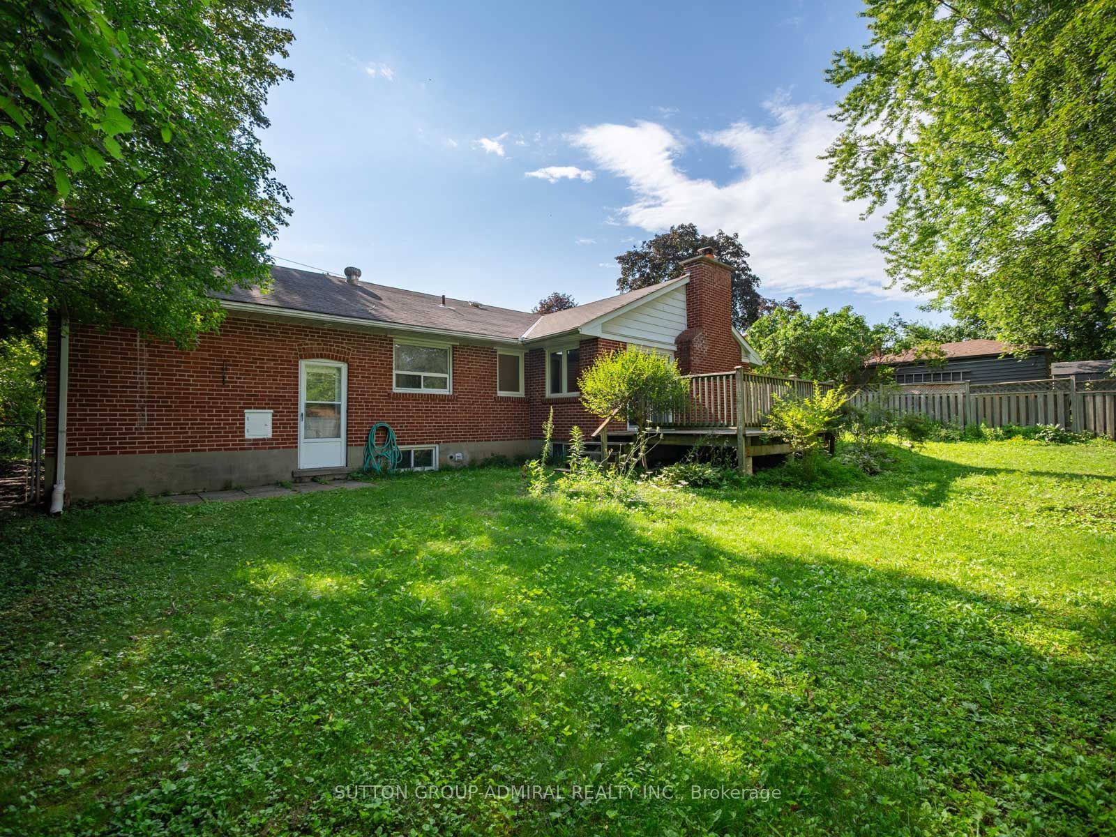 261 Carol Avenue Property Photo 37