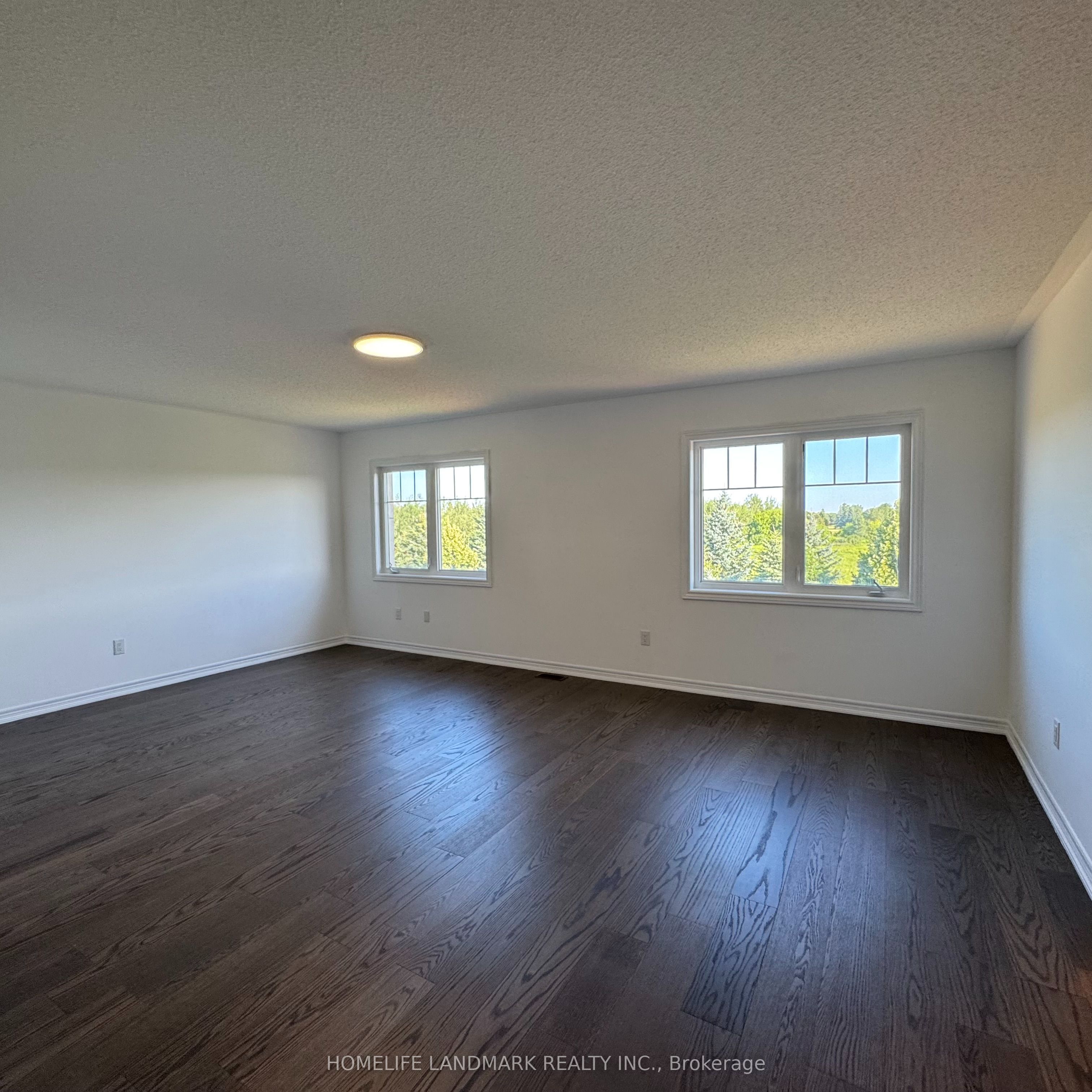 32 Philips Lake Court Property Photo 19