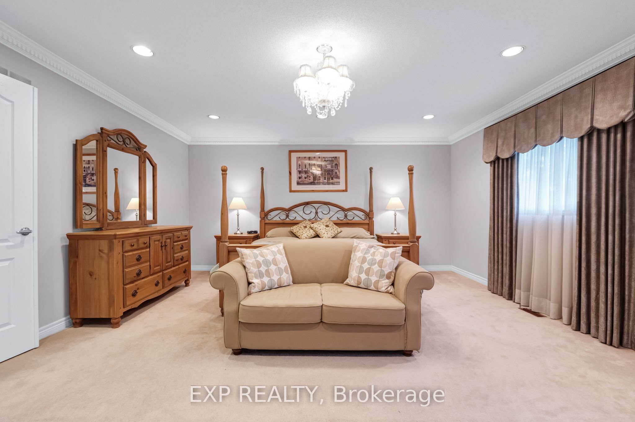 591 Plantation Gate Property Photo 24