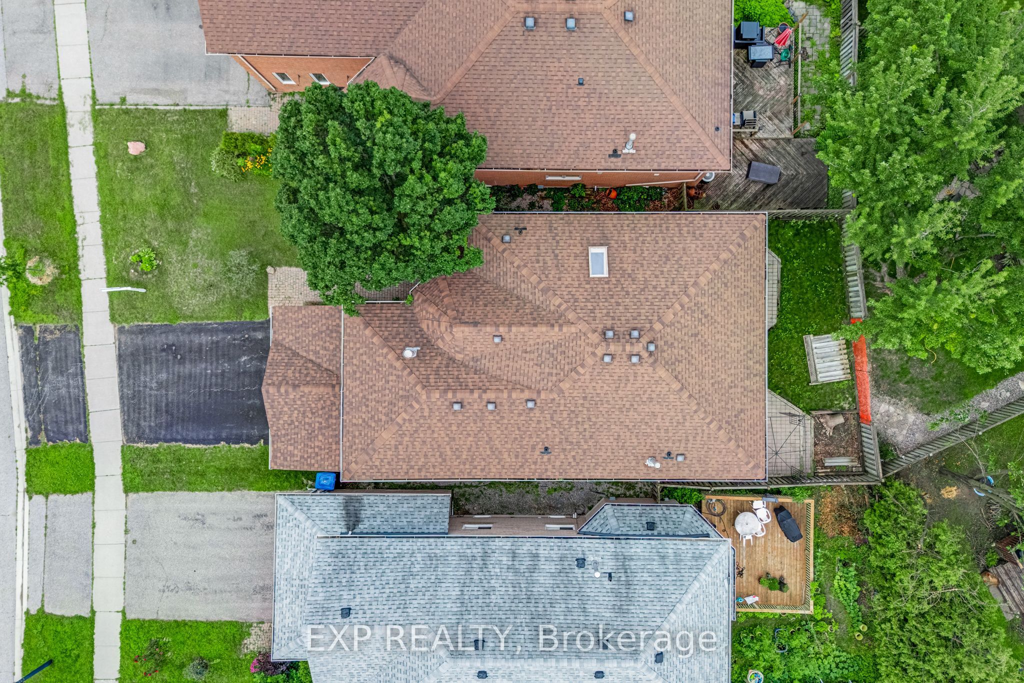 591 Plantation Gate Property Photo 38