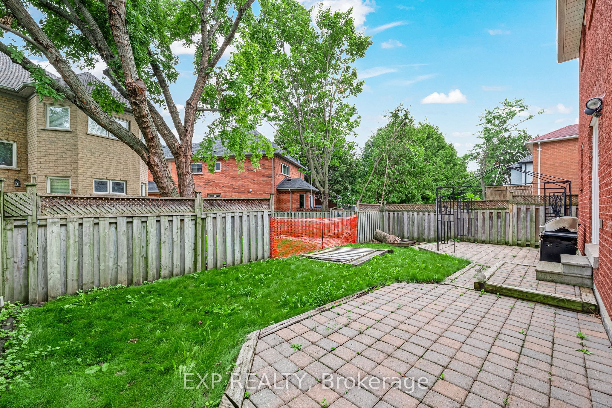 591 Plantation Gate Property Photo 41