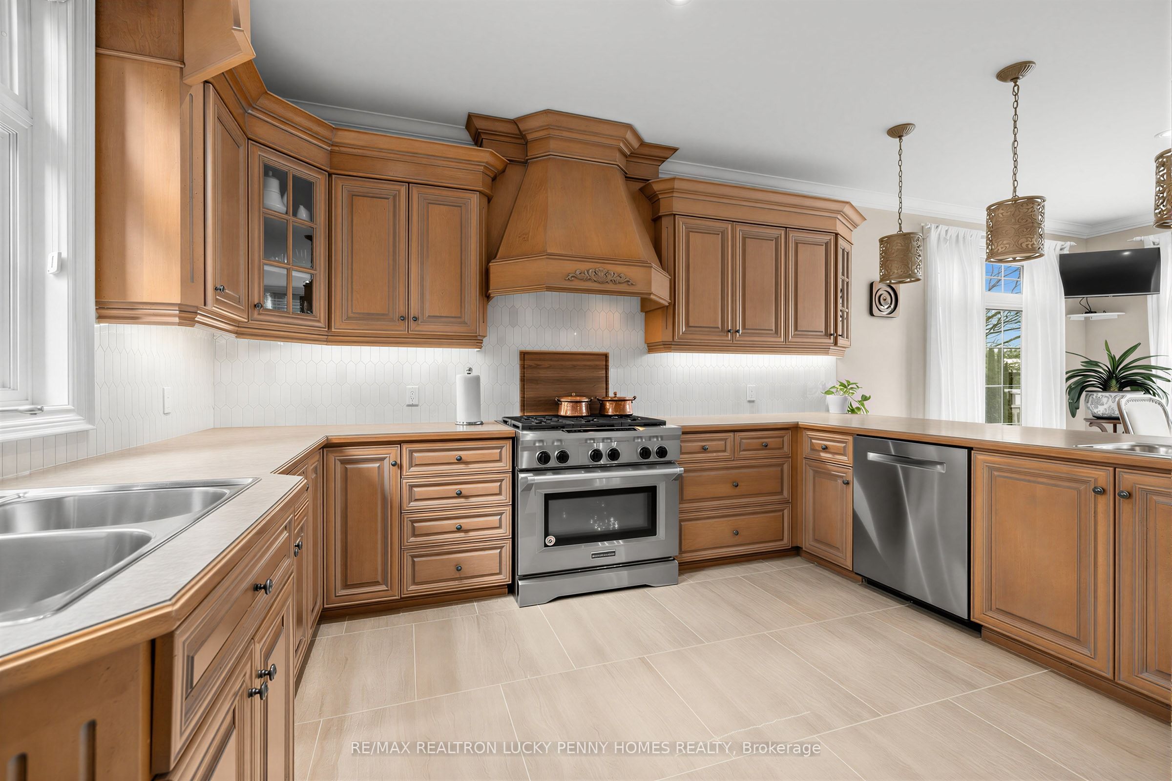 63 Pomander Road Property Photo 23