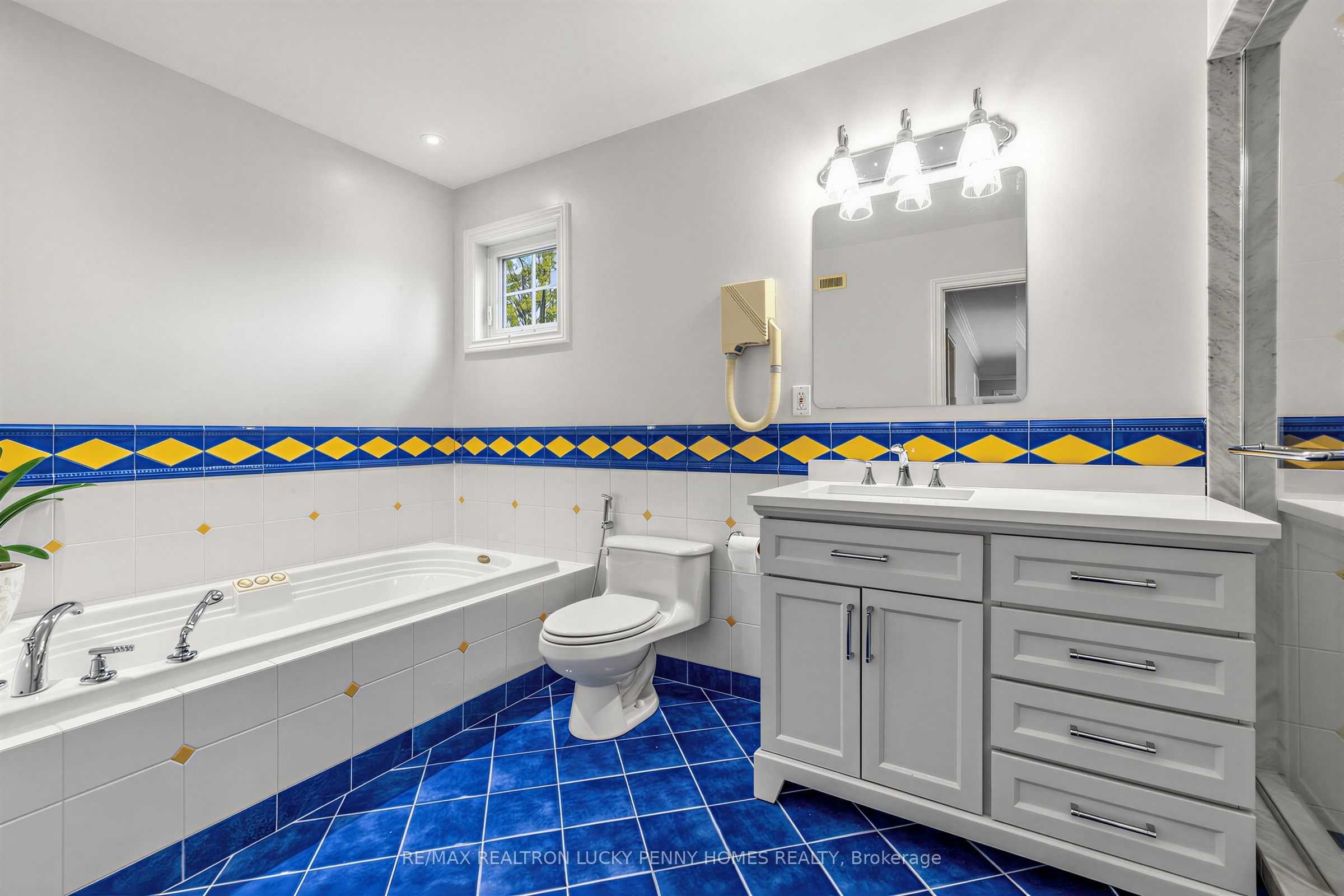 63 Pomander Road Property Photo 33