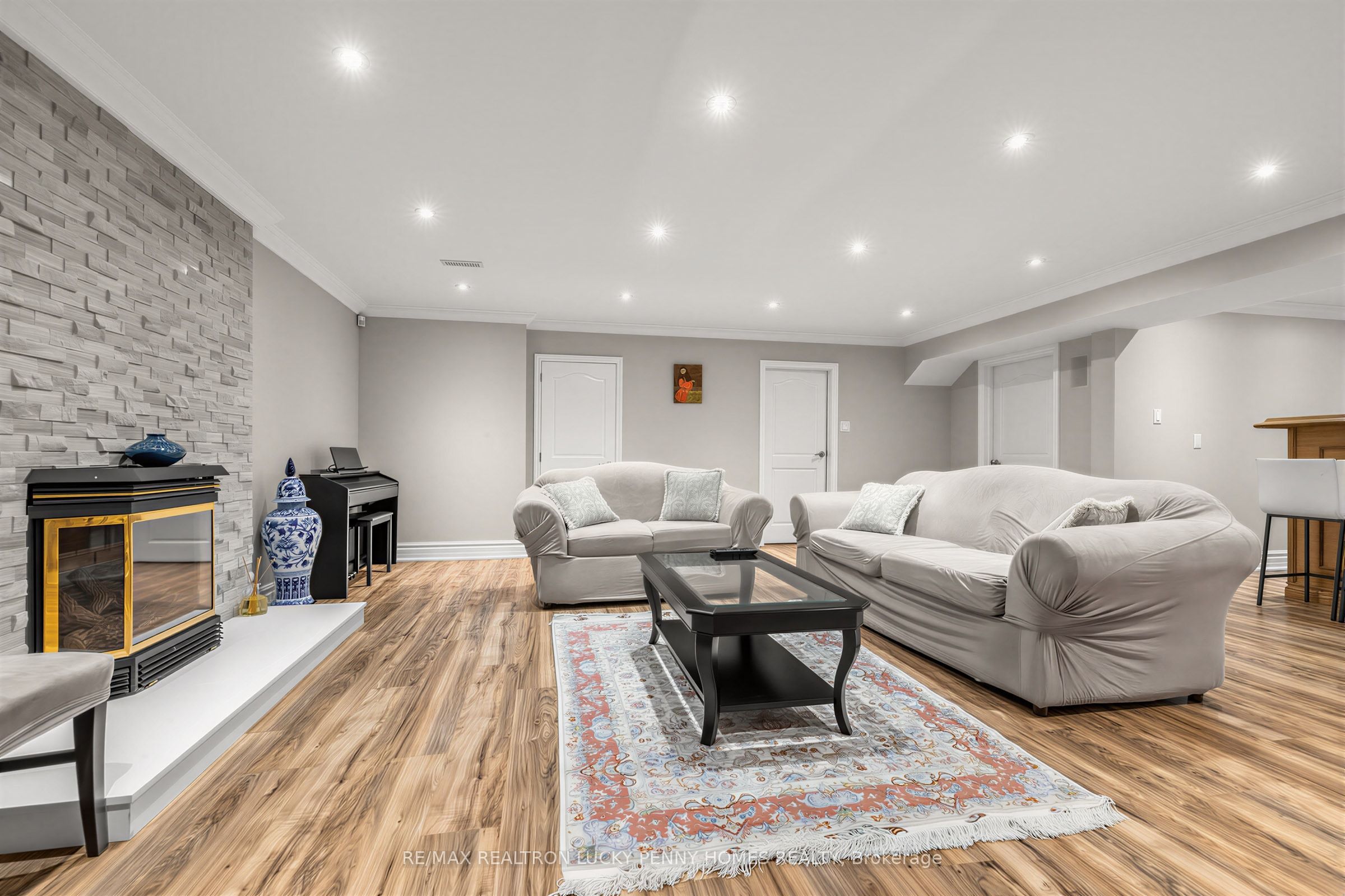 63 Pomander Road Property Photo 37