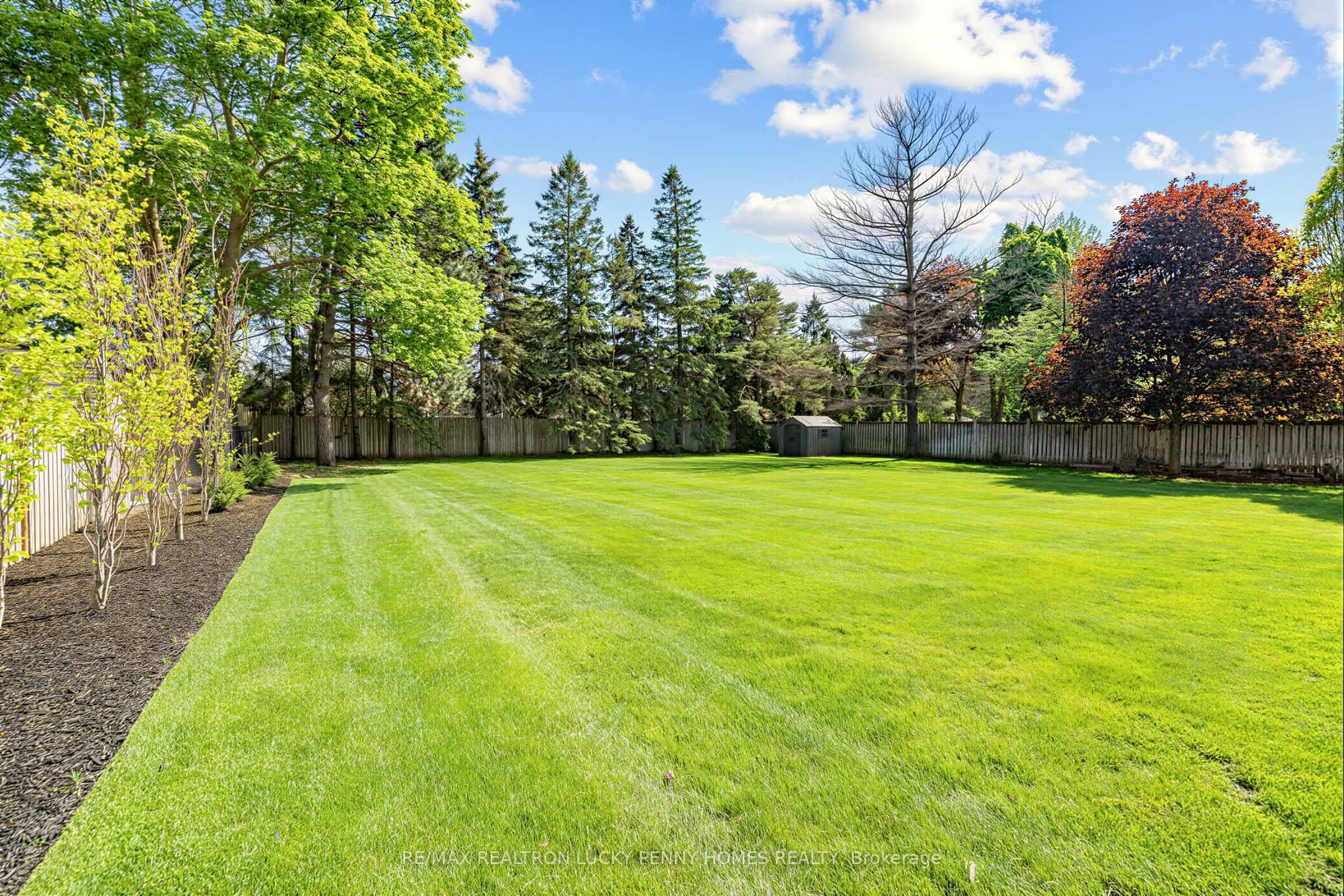 63 Pomander Road Property Photo 46