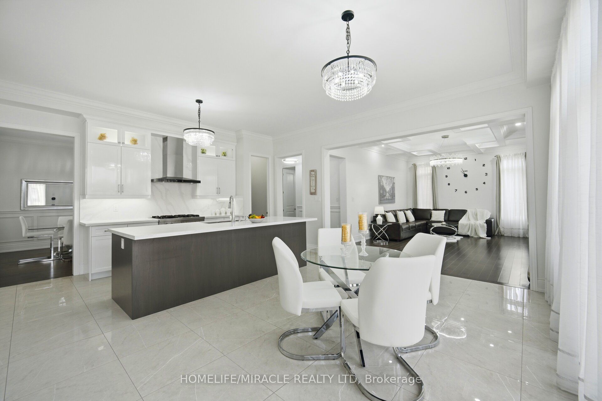 642 Barons Street Property Photo 10