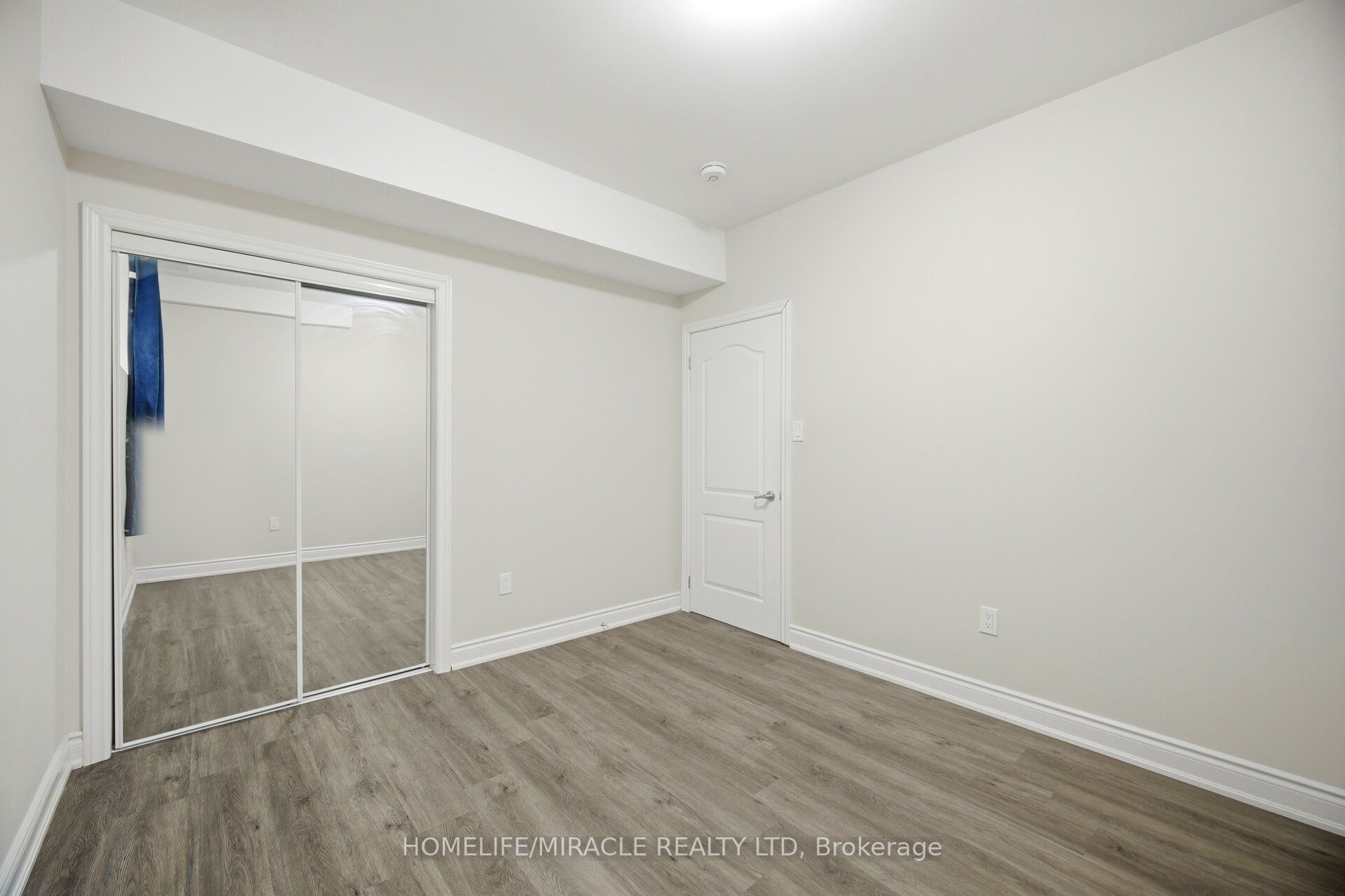 642 Barons Street Property Photo 43