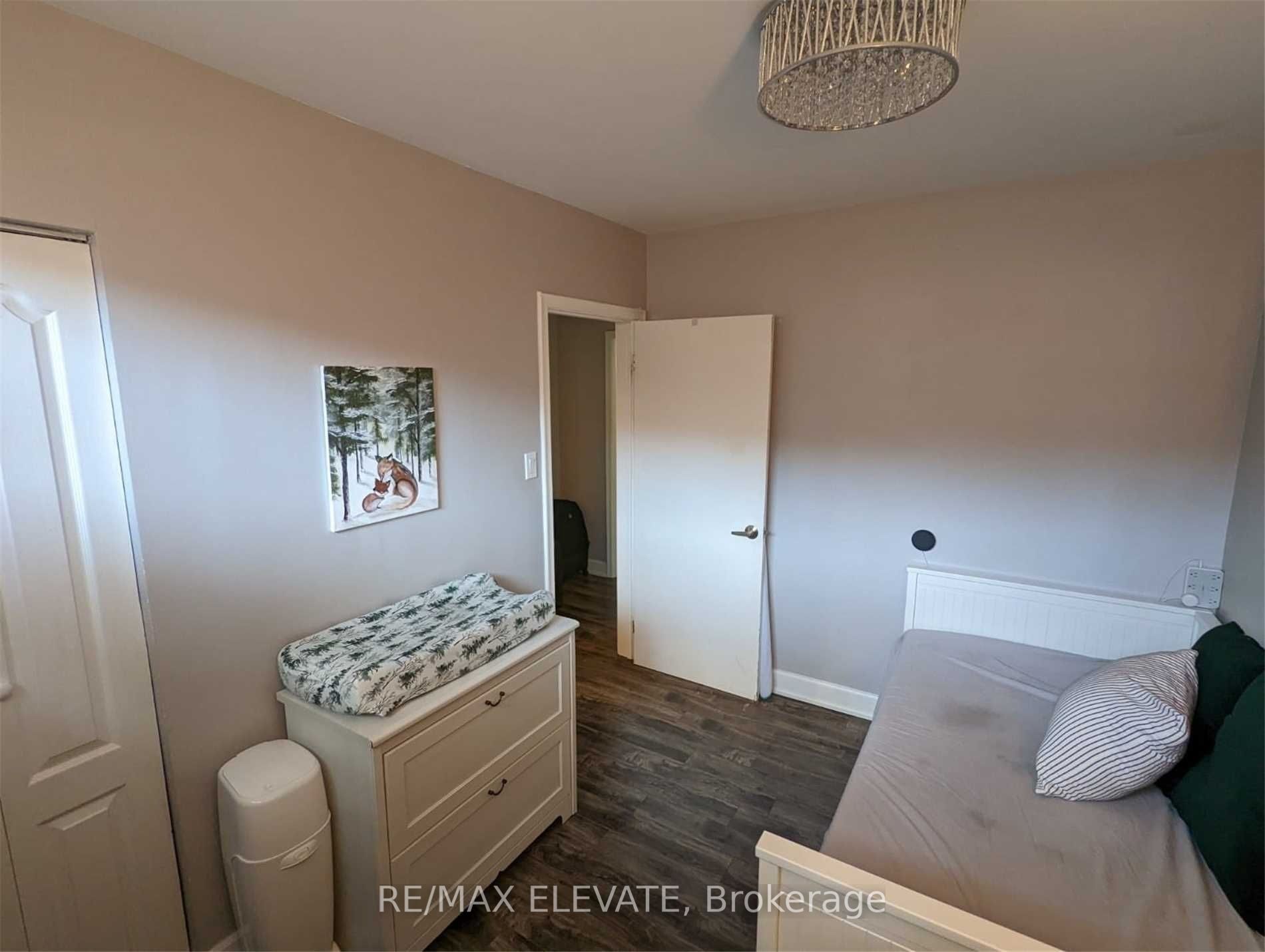 302 Demaine Crescent Property Photo 7
