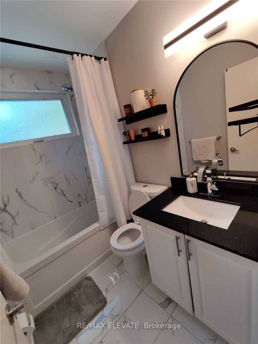 302 Demaine Crescent Property Photo 11