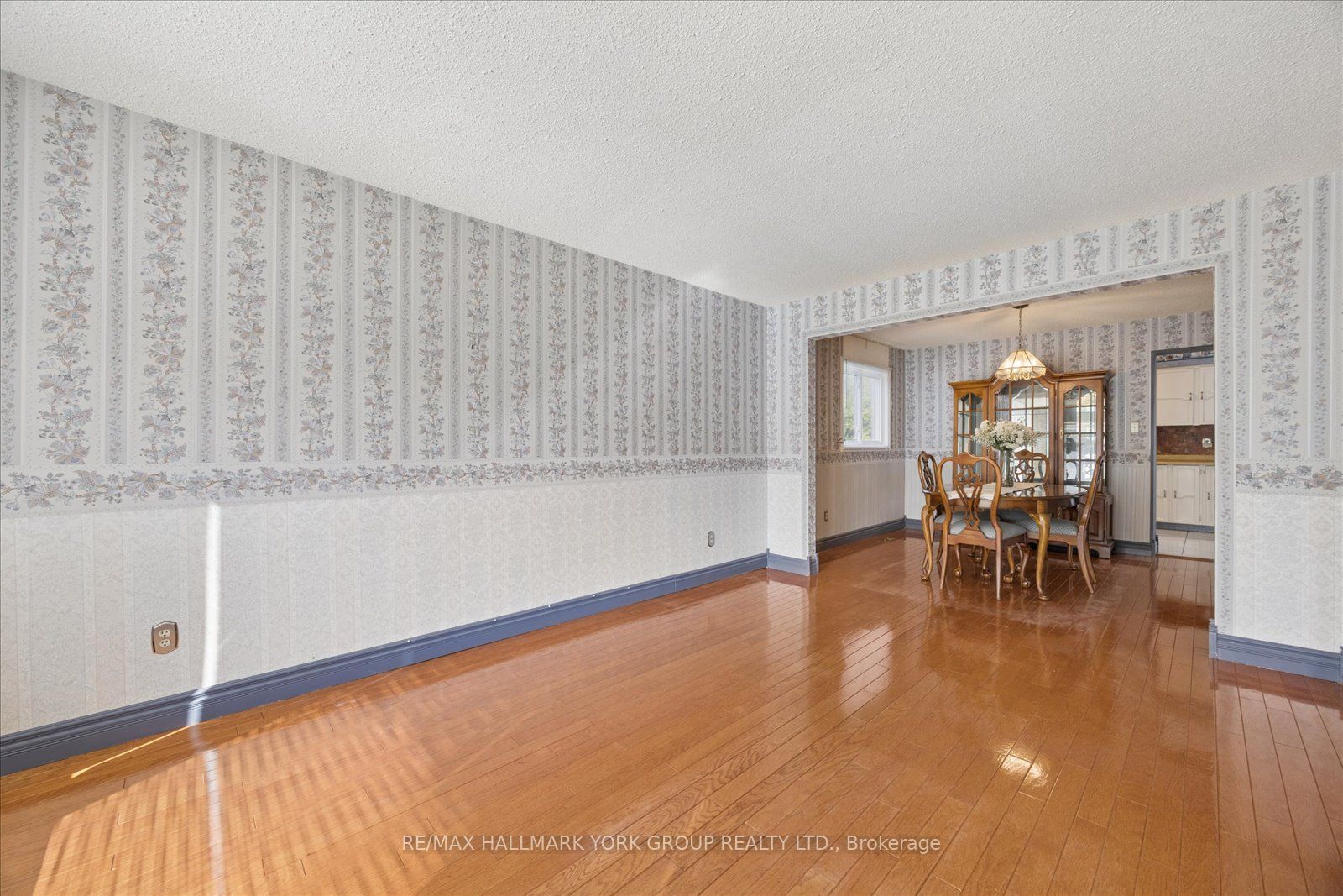 306 Erin Trail Property Photo 7