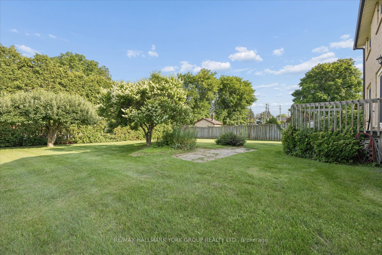 306 Erin Trail Property Photo 40