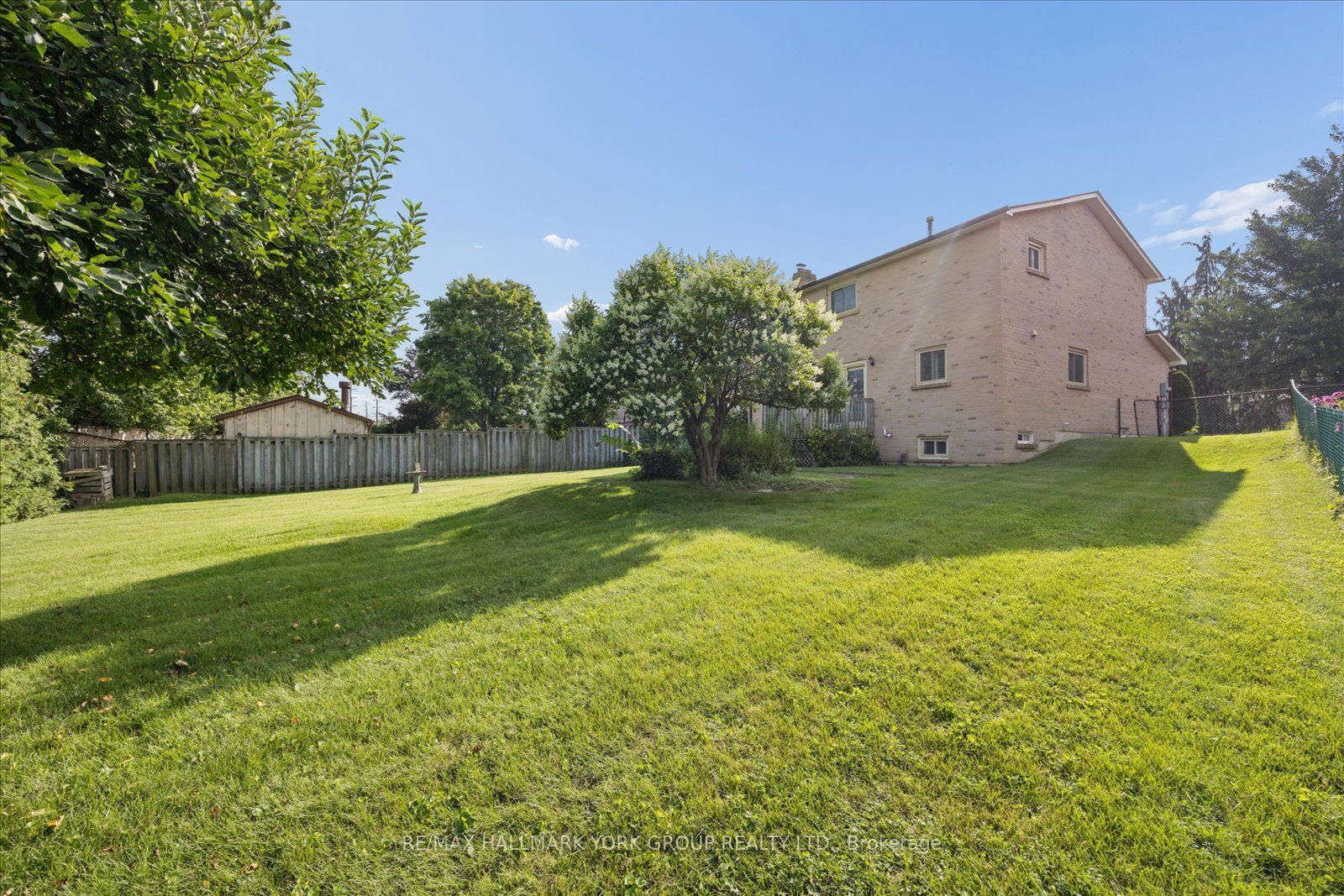 306 Erin Trail Property Photo 44