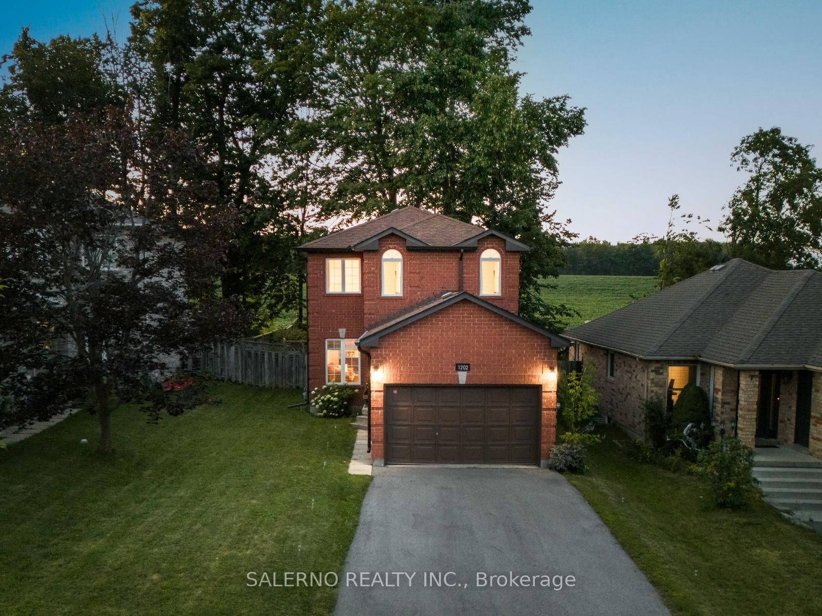 1202 Leslie Drive