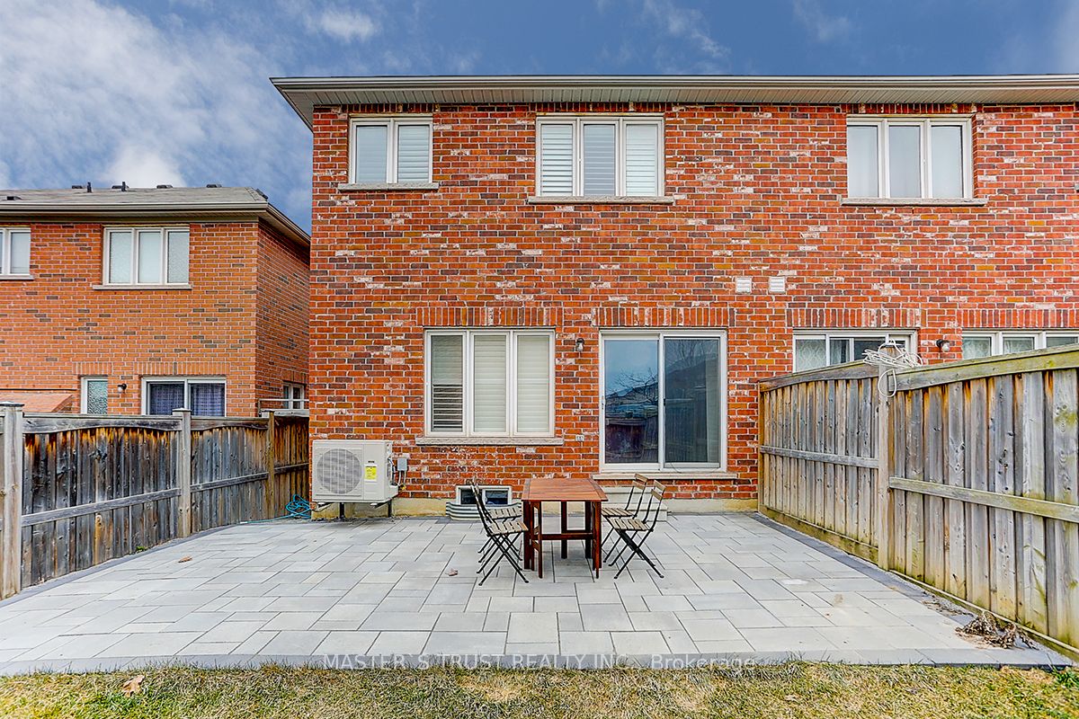 12 Glenbar Gardens Property Photo 33