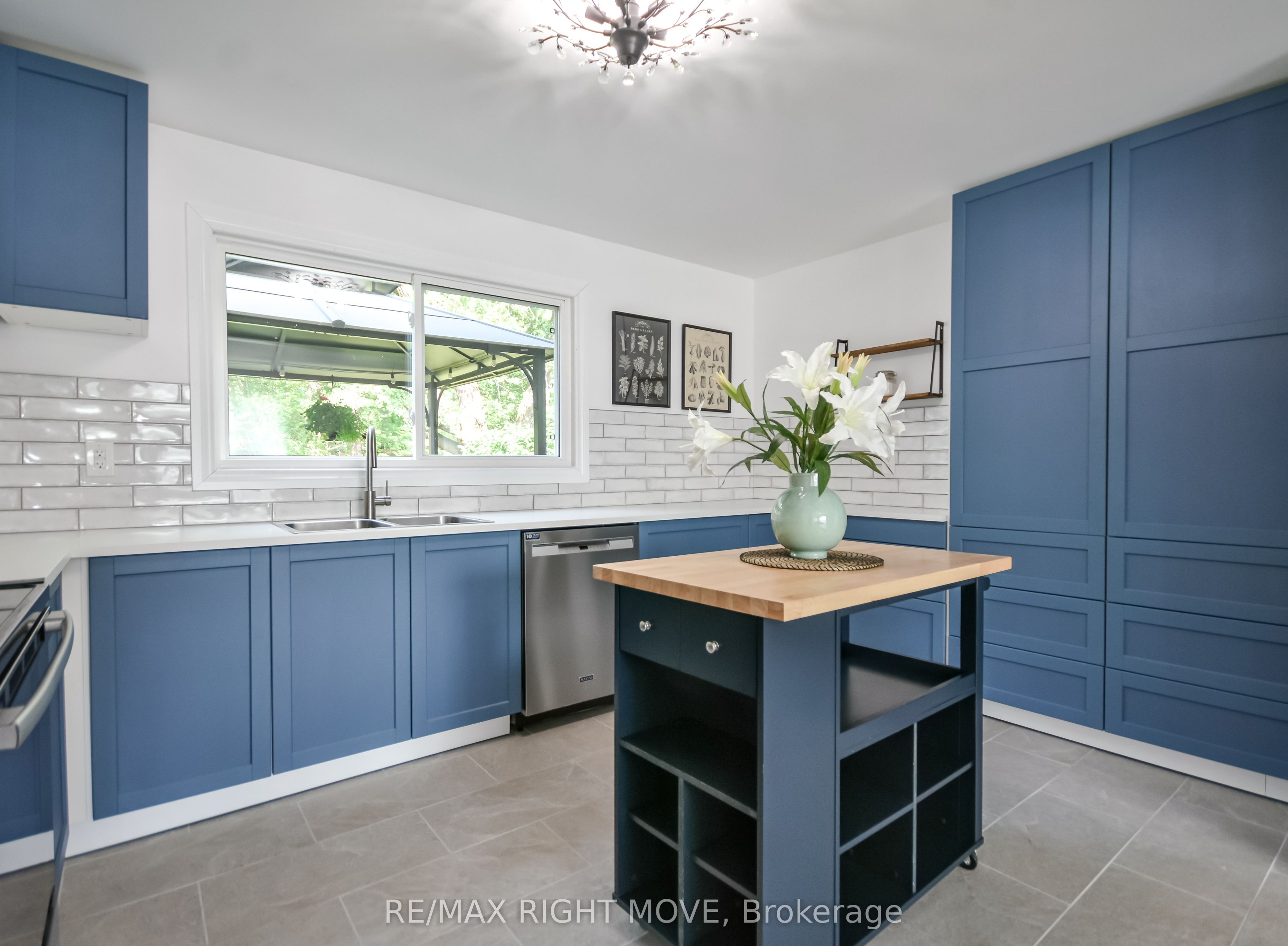 18 Bushey Avenue Property Photo 6