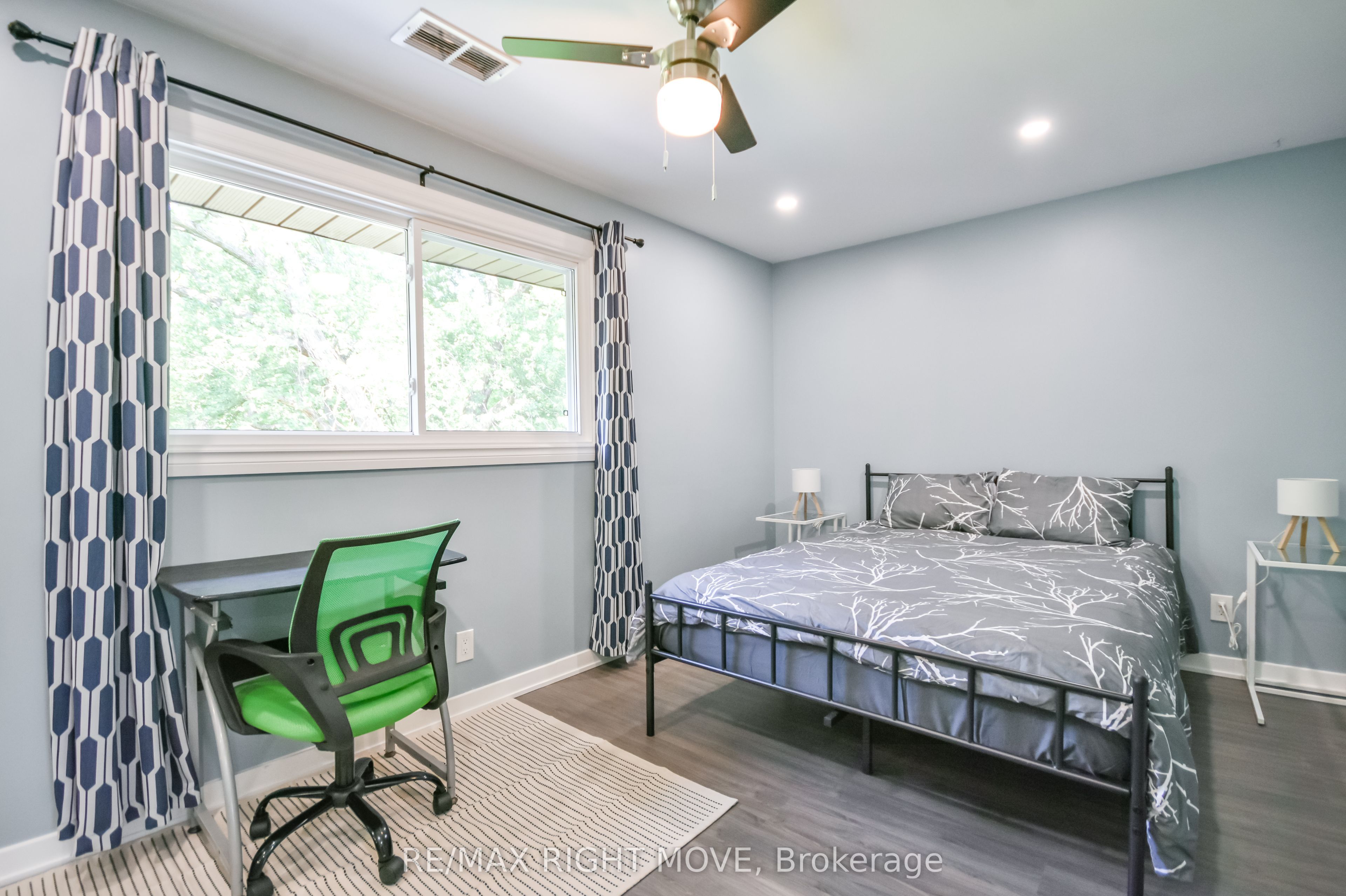 18 Bushey Avenue Property Photo 27