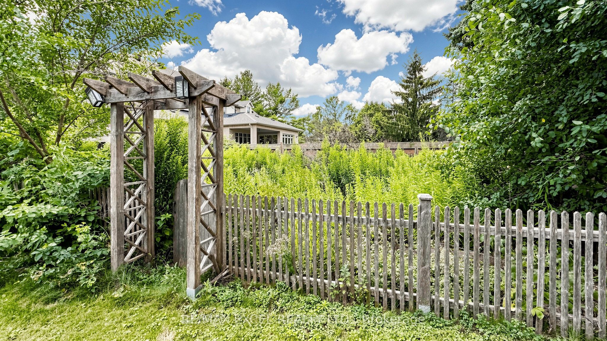 42 Blackforest Drive Property Photo 45
