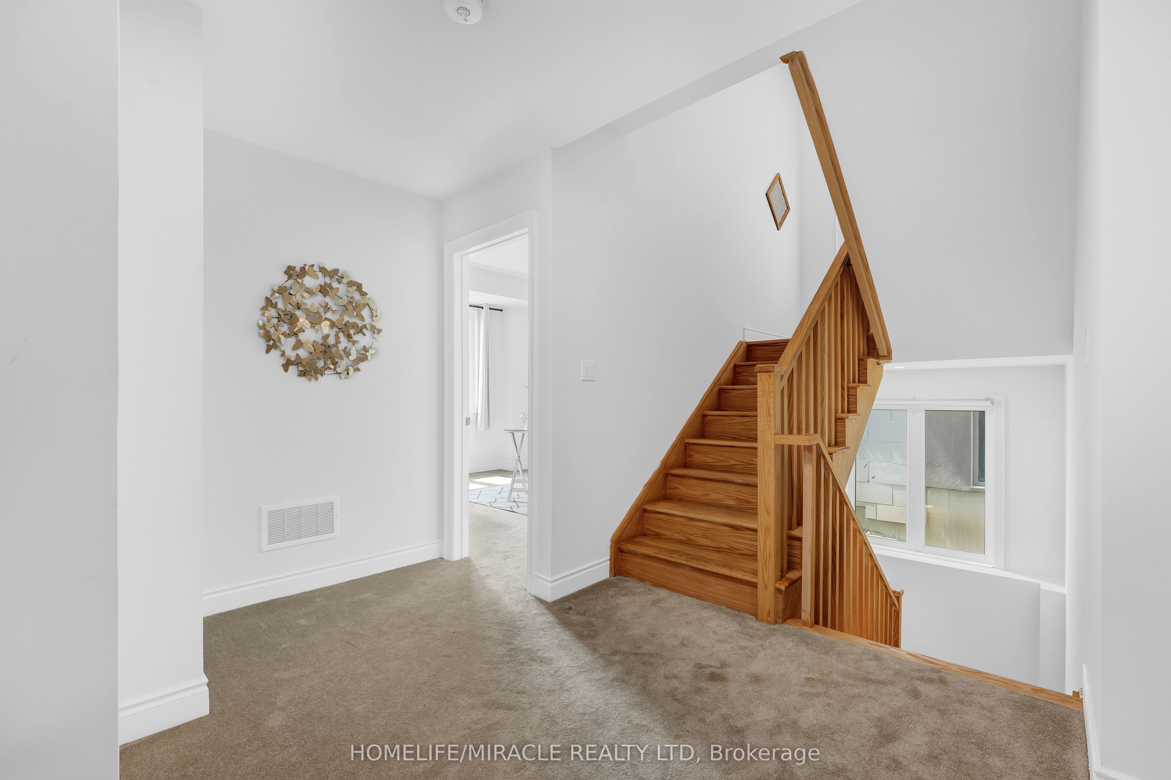 32 Alan Williams Trail Property Photo 9