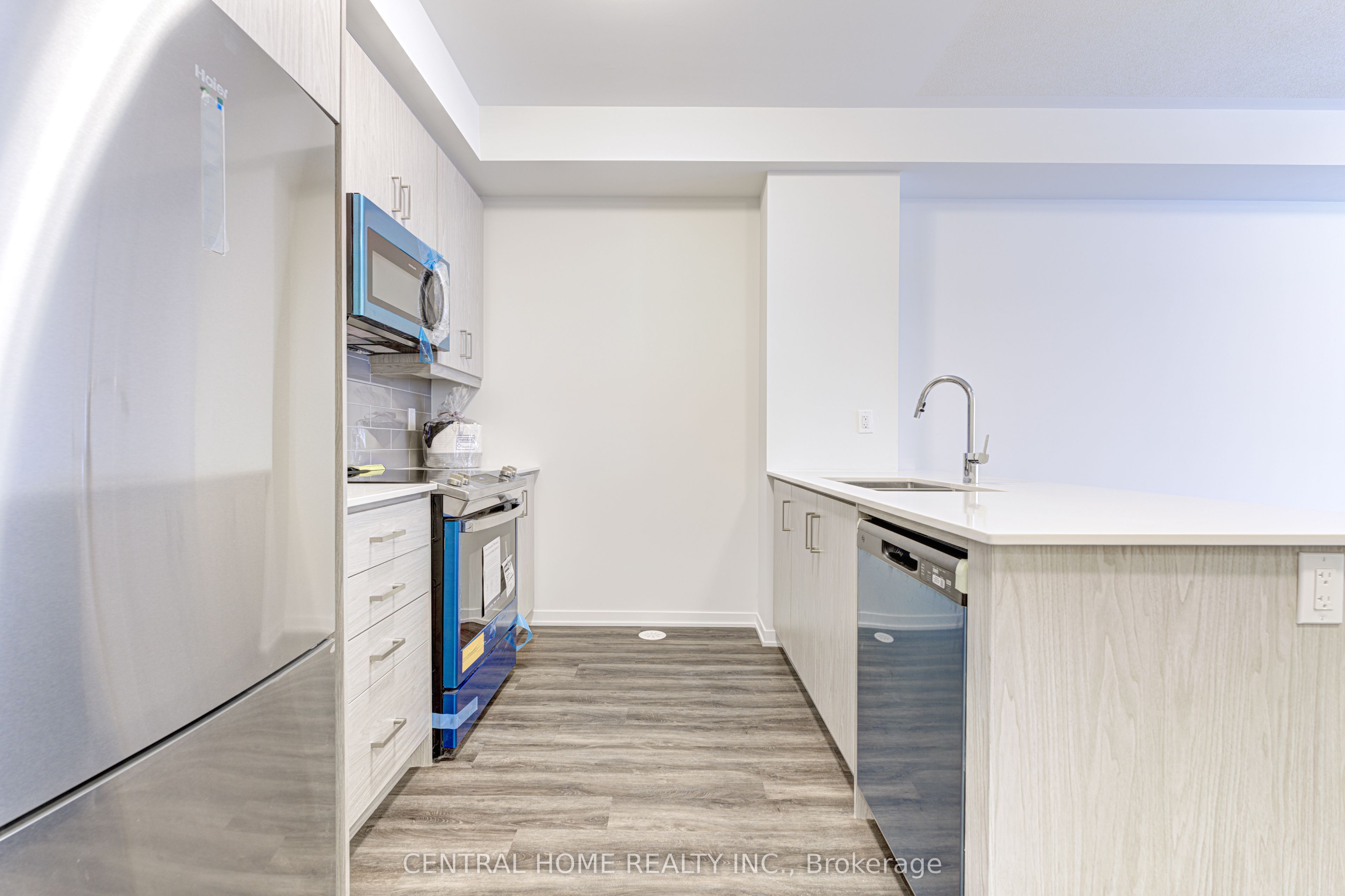 130 Honeycrisp Crescent Th312 Property Photo 13