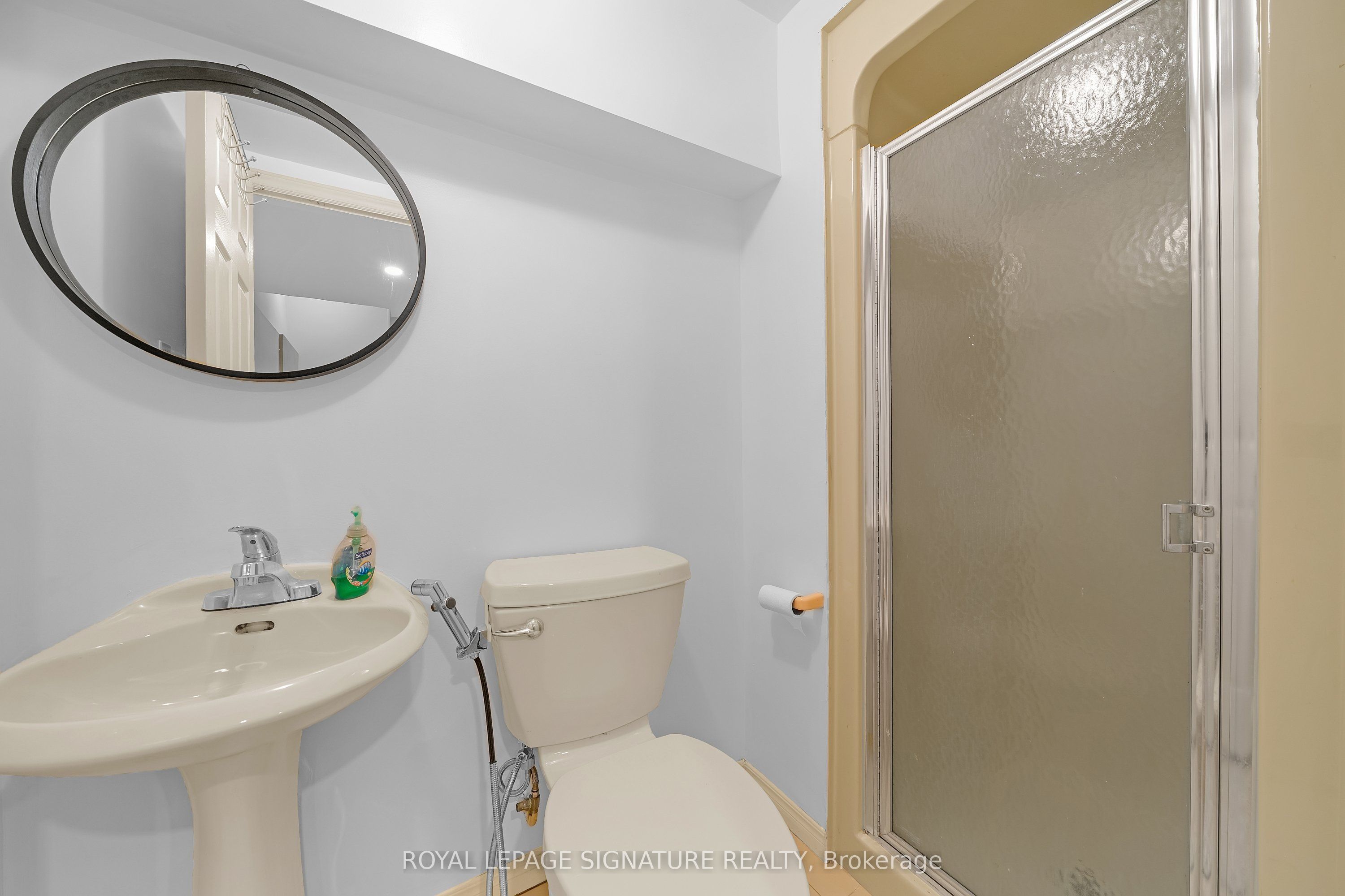 107 Roxborough Lane Property Photo 35