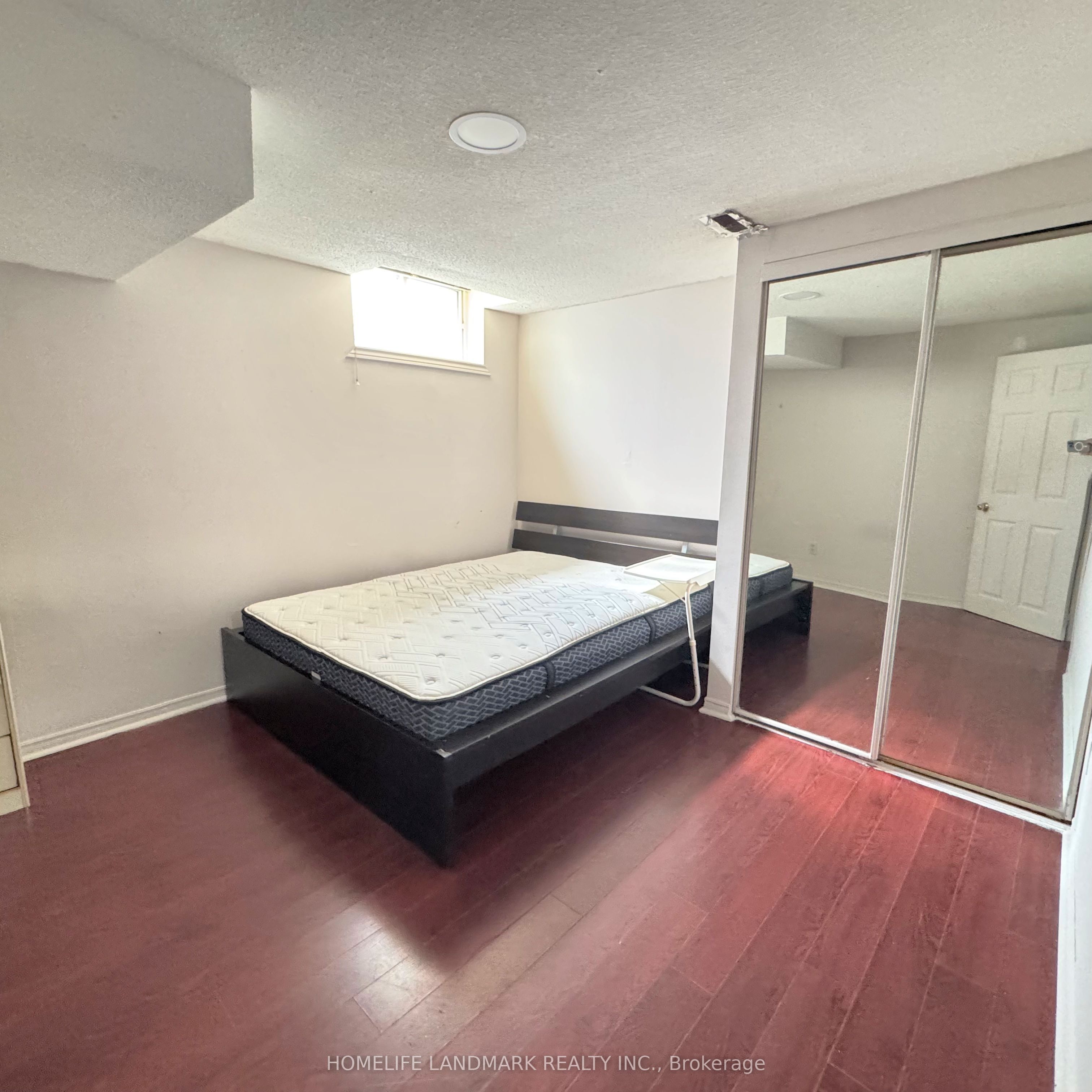 70 Aldergrove Drive (bsmt) Property Photo 6
