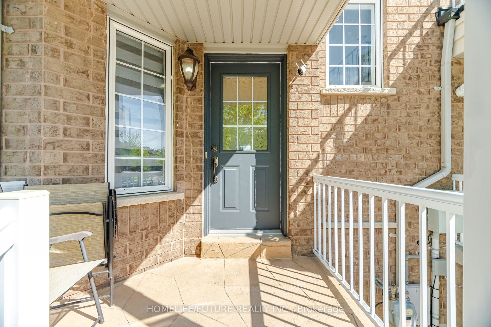 32 Laurelhurst Crescent Property Photo 2