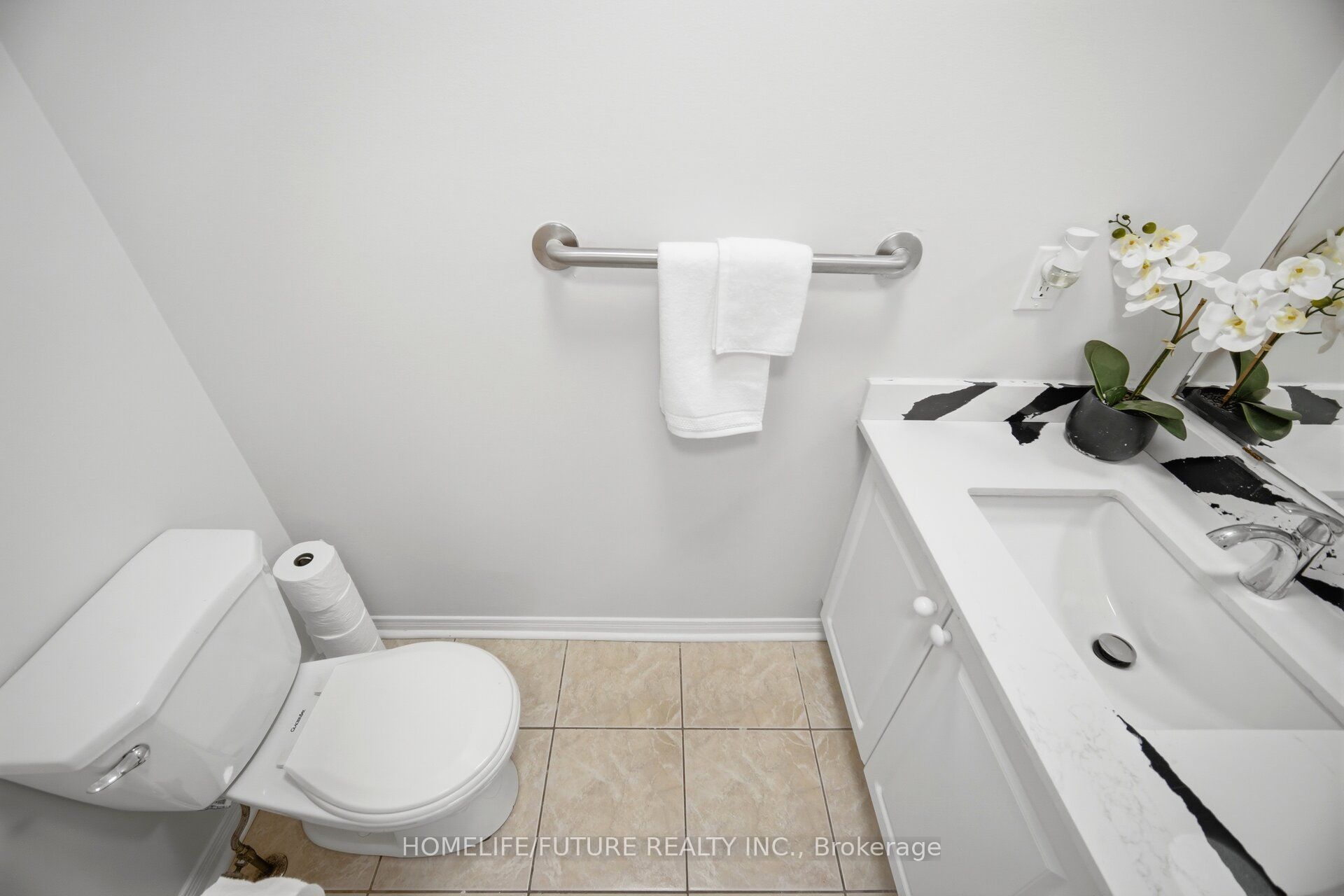 32 Laurelhurst Crescent Property Photo 14