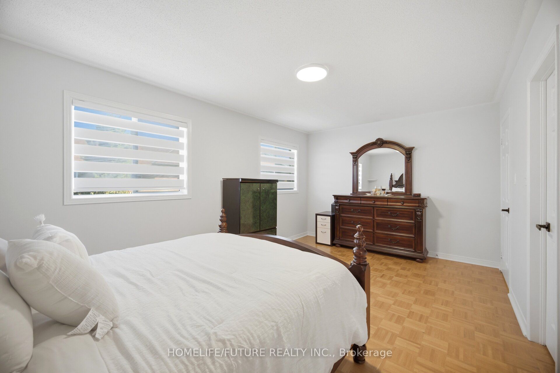 32 Laurelhurst Crescent Property Photo 17