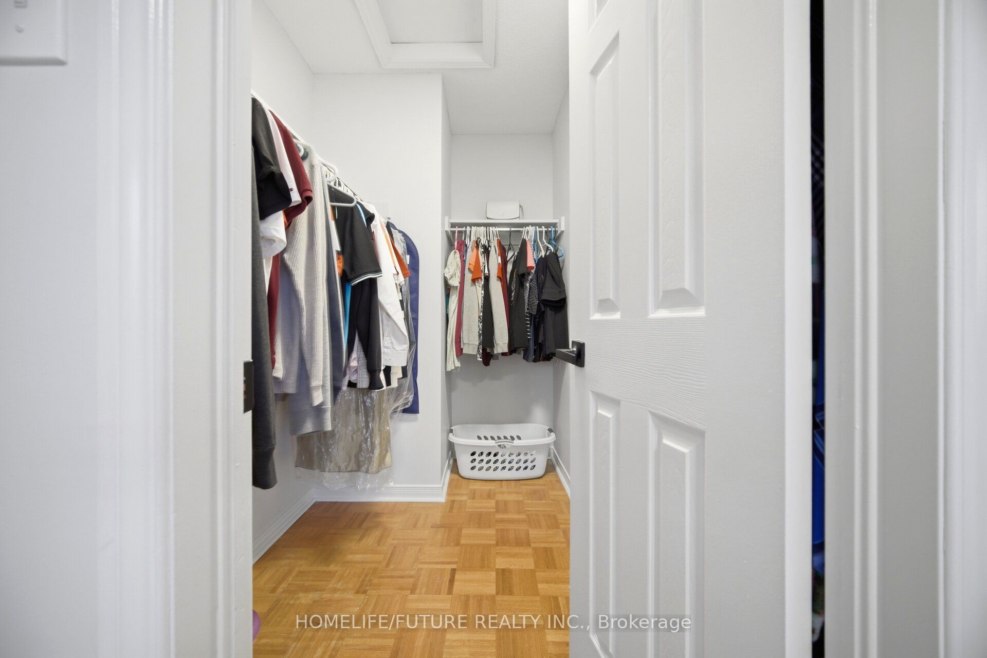 32 Laurelhurst Crescent Property Photo 21