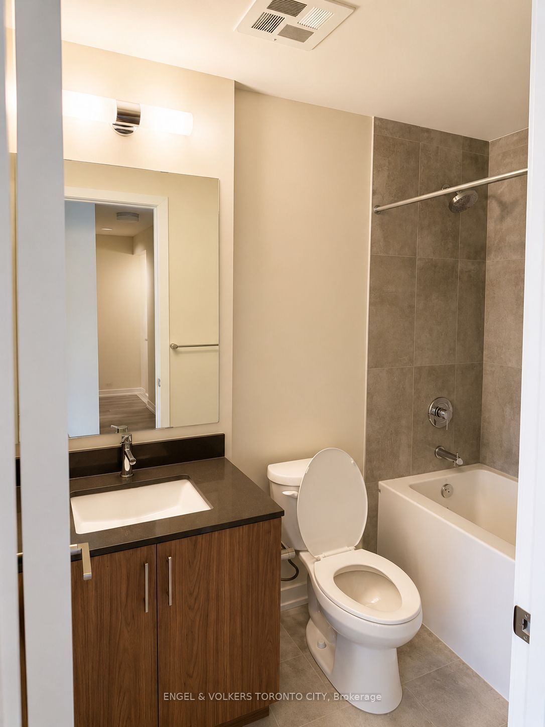 67 Saigon Drive A-309 Property Photo 10