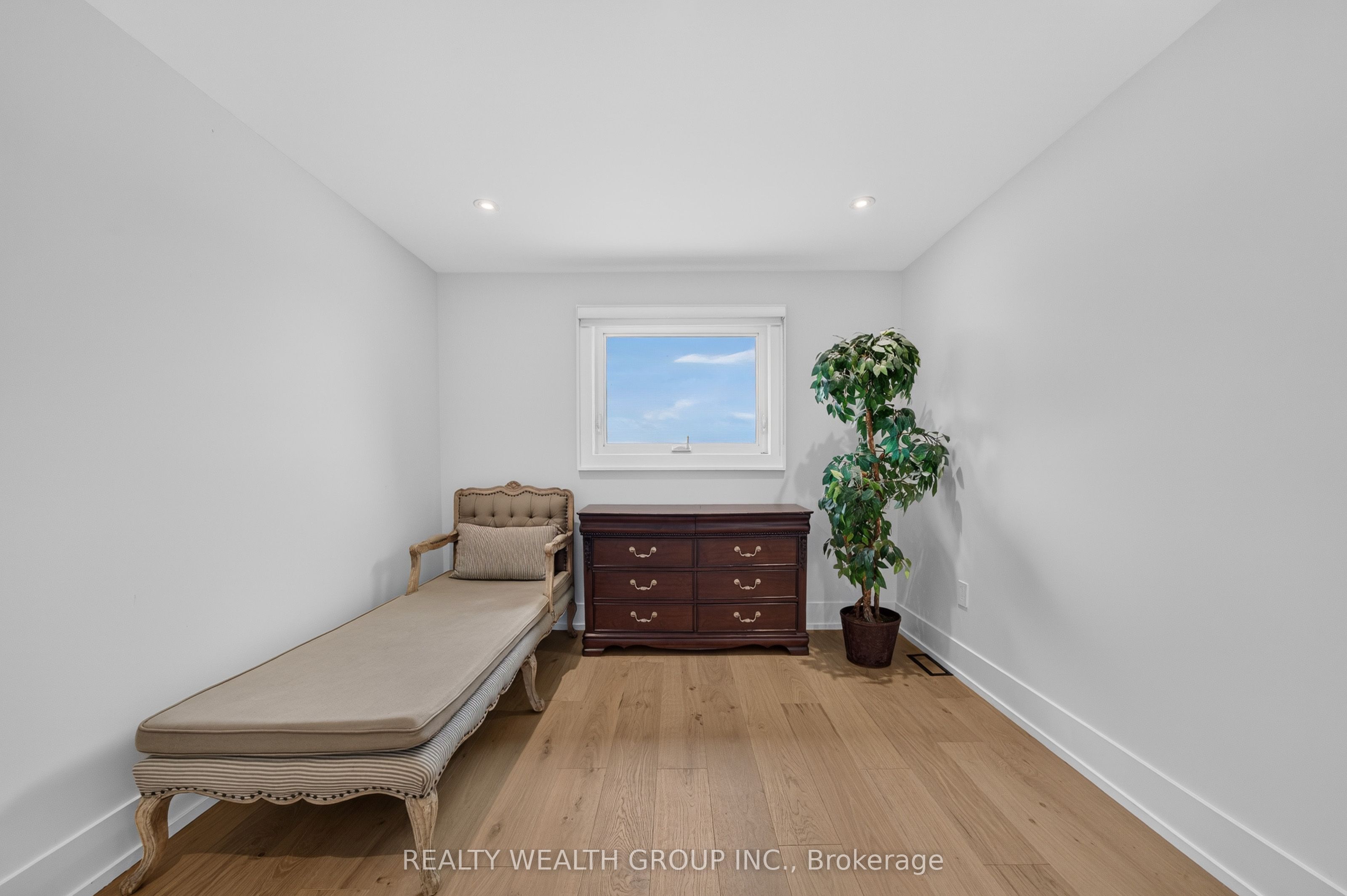1310 Graham Side Road Property Photo 23