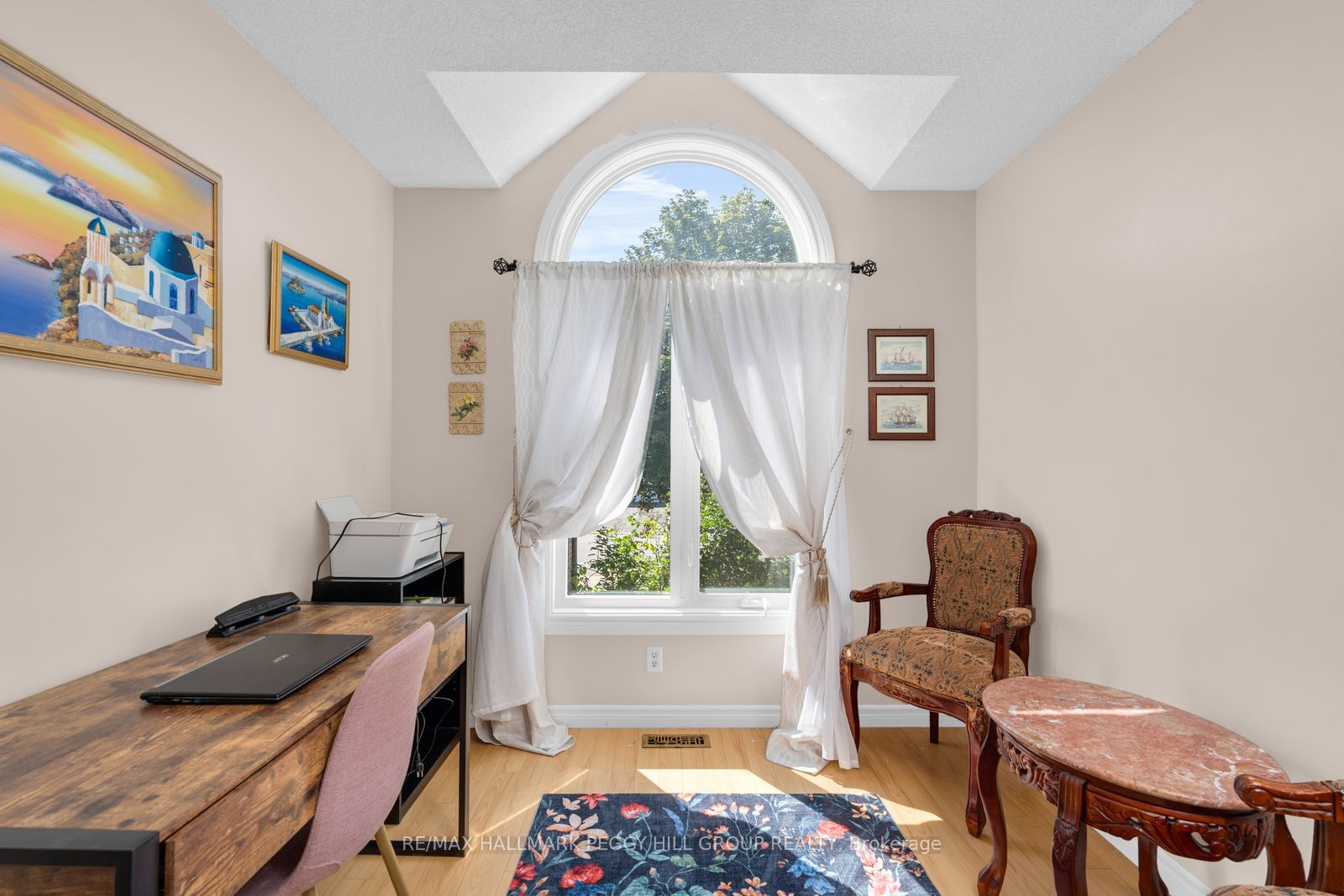 31 Edenbridge Drive Property Photo 10