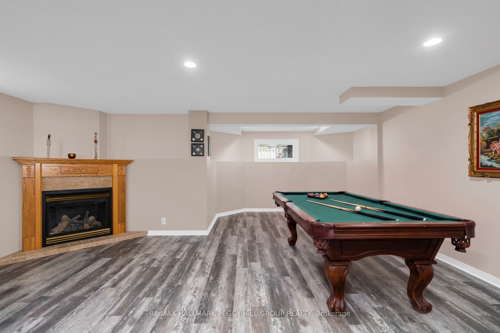 31 Edenbridge Drive Property Photo 12